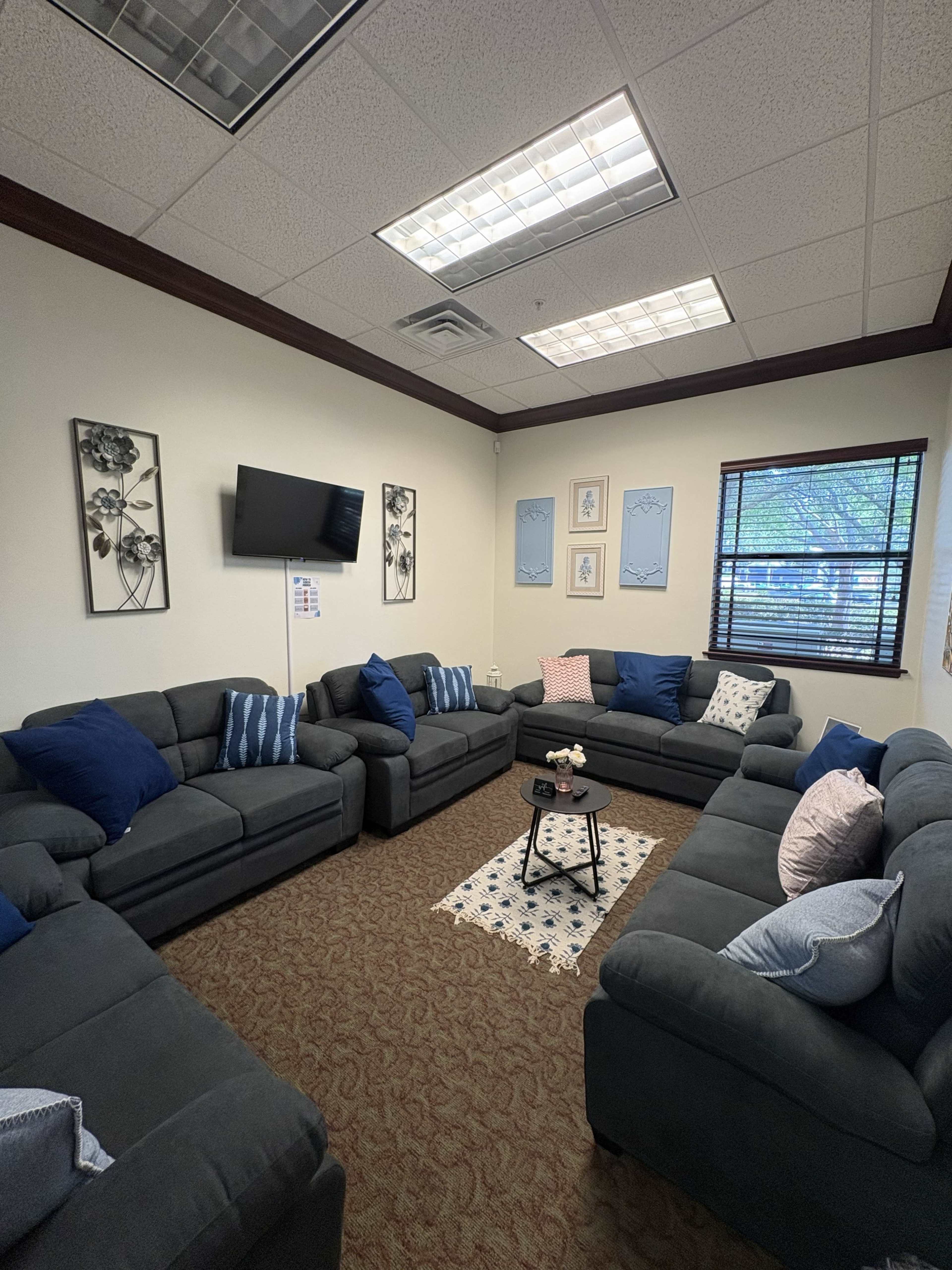 Cozy Suite 5 Image in Fort Myers, Fort Myers, FL