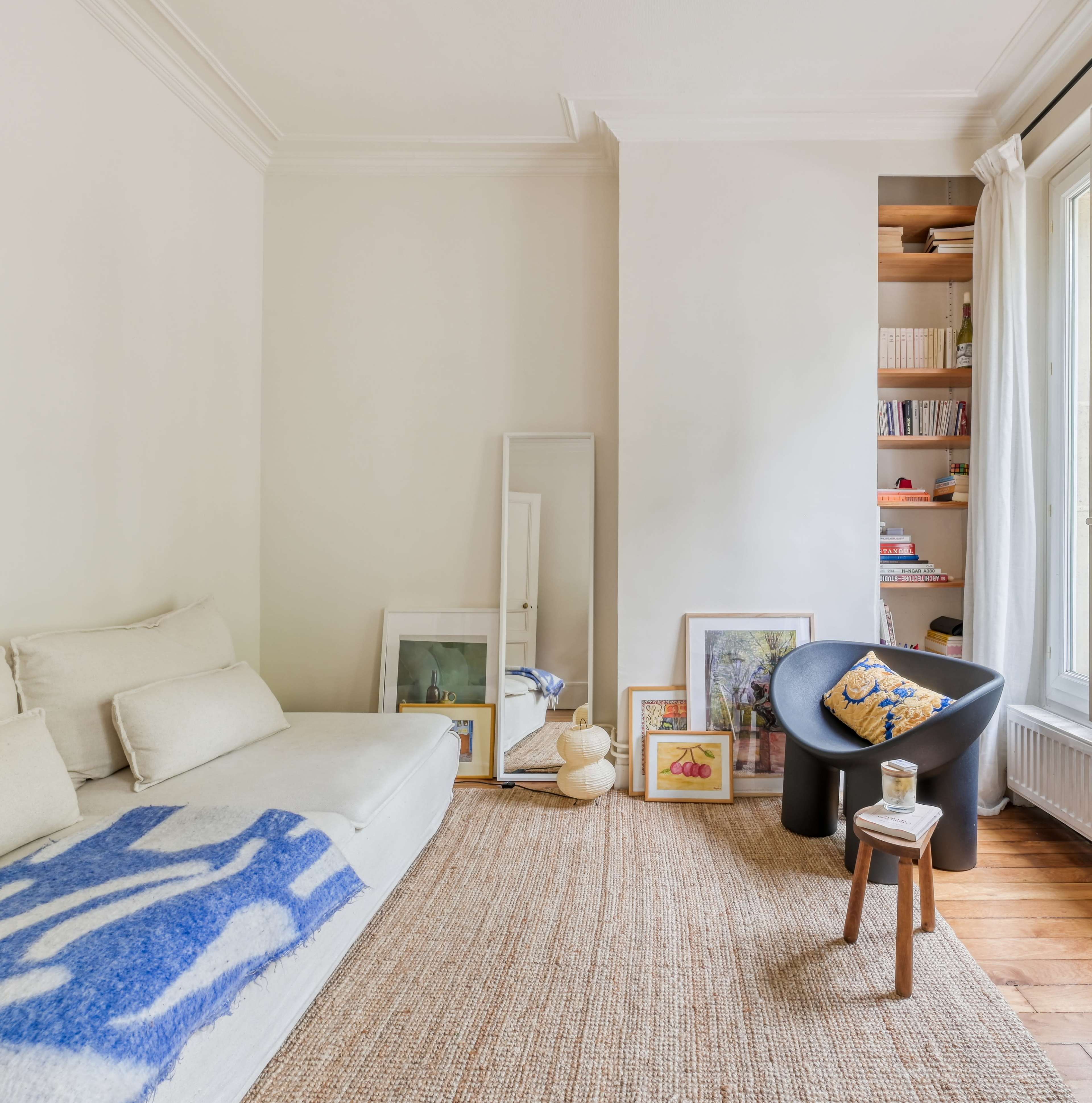Cozy artist's flat in the heart of Paris Image in Picpus, Paris