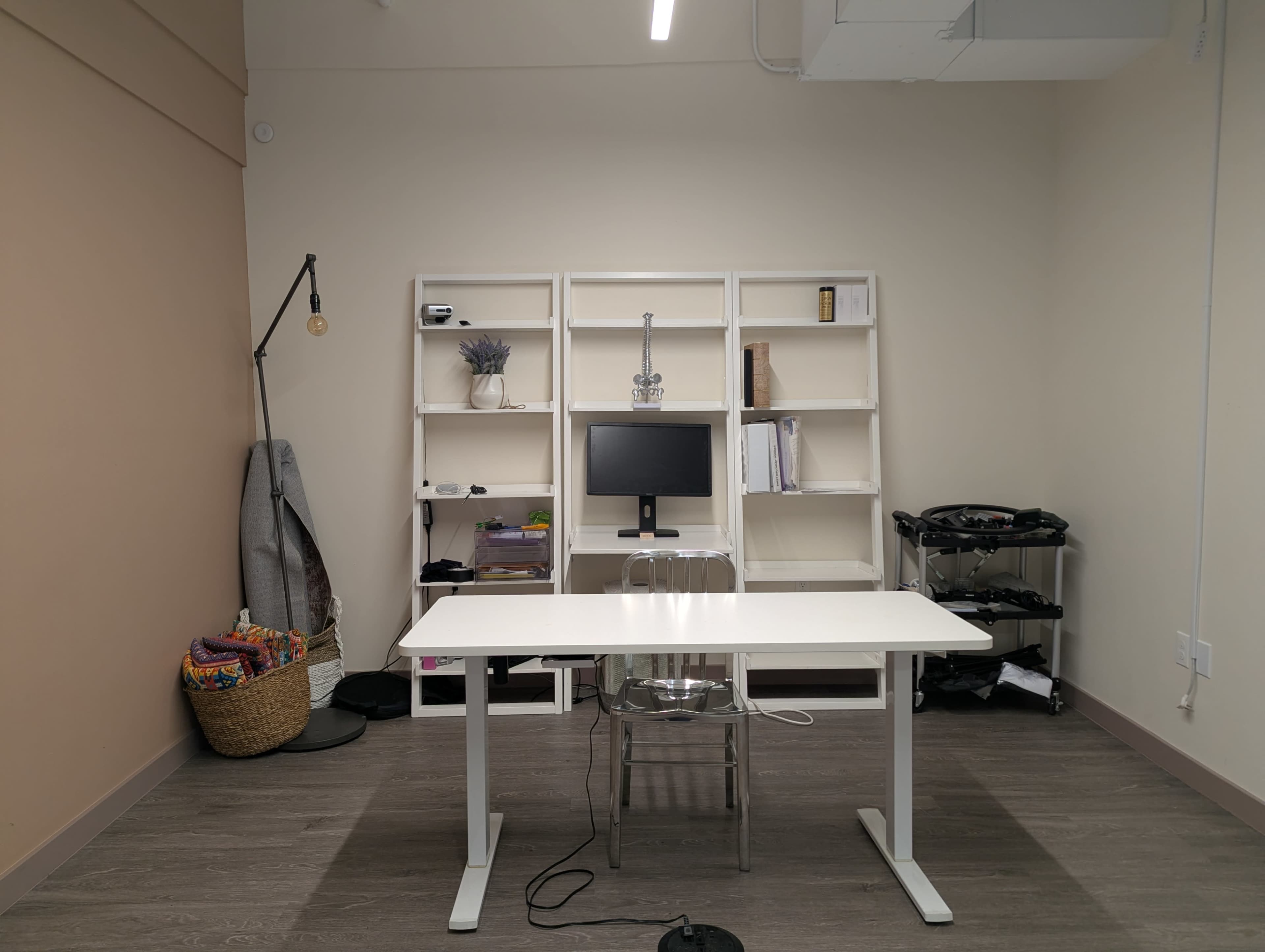 Modern Creative Loft Photo + Video Studio Between Denver and Boulder Image in Louisville, Louisville, CO