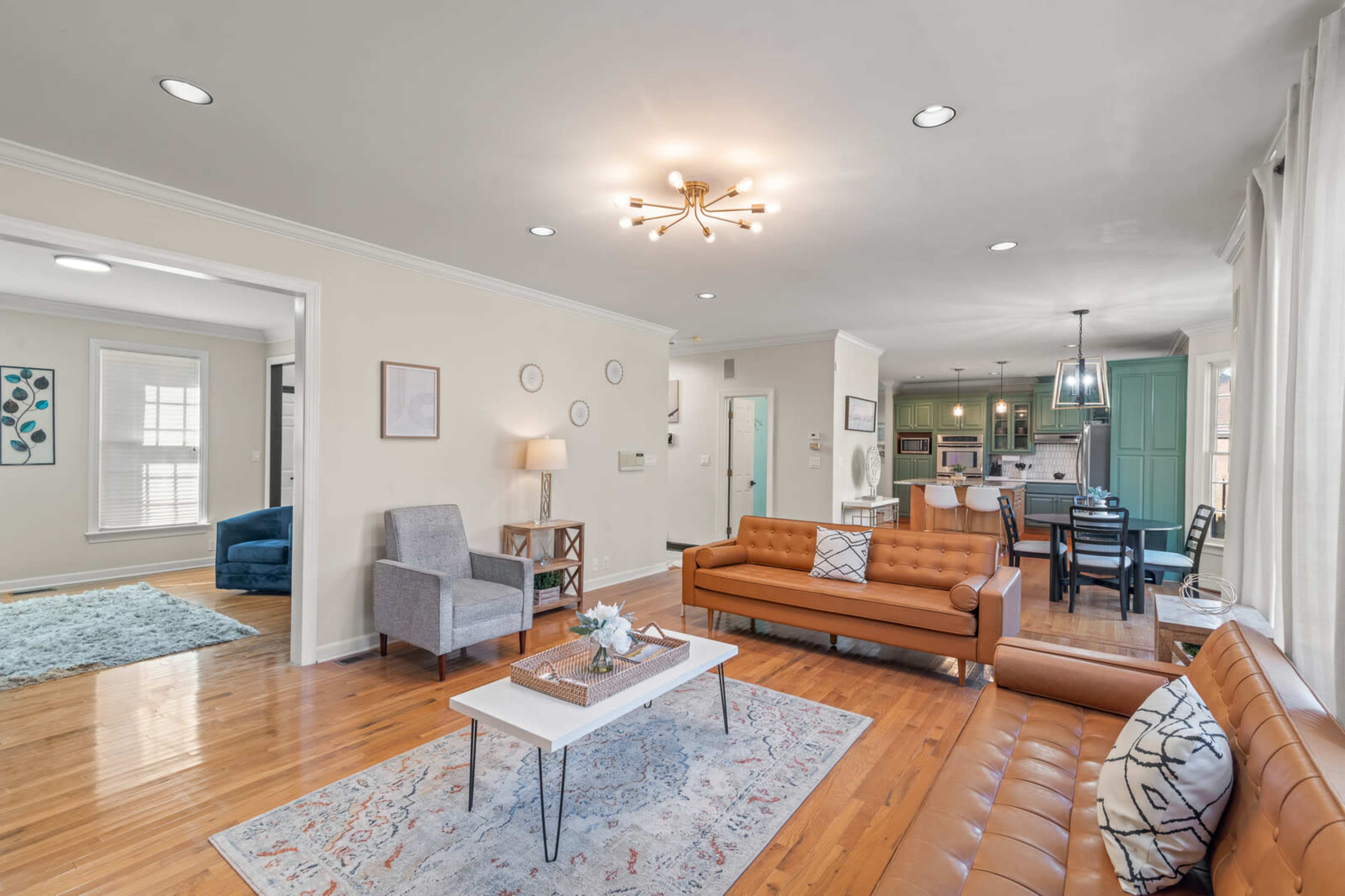 Bright & Chic Hampton Home Image in Farmington, Hampton, VA