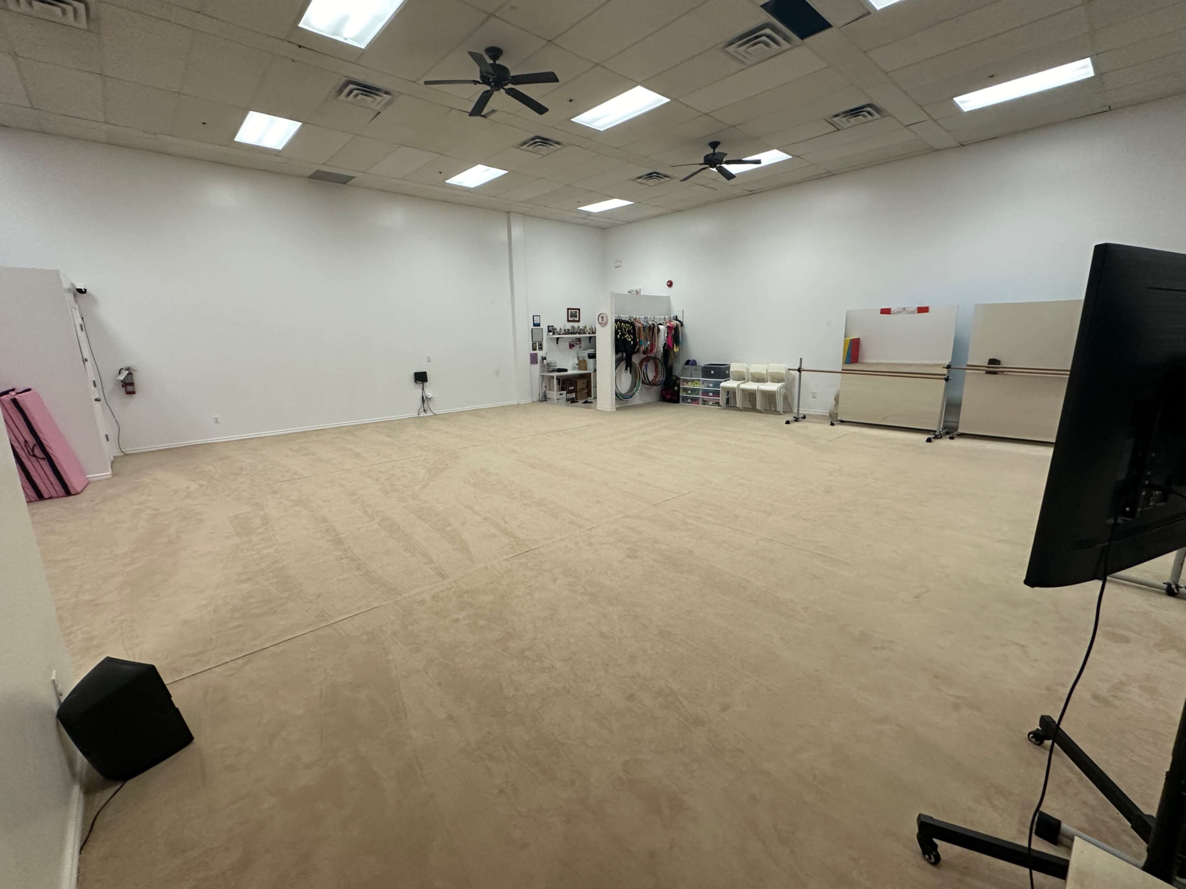 Studio at the edge of suburb Image in Barrhaven, Ottawa, ON
