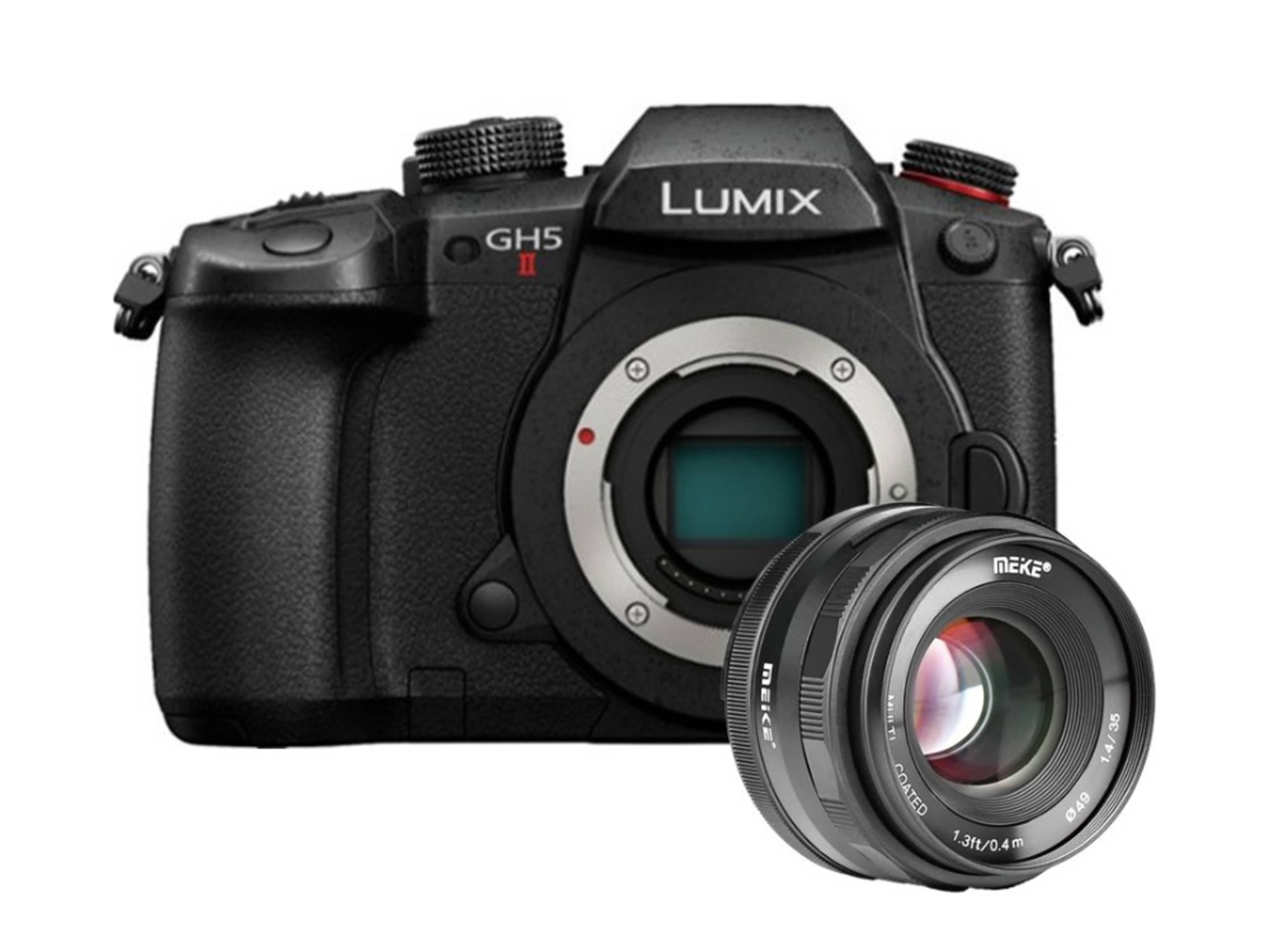 2x Panasonic GH5 with 35mm Lenses