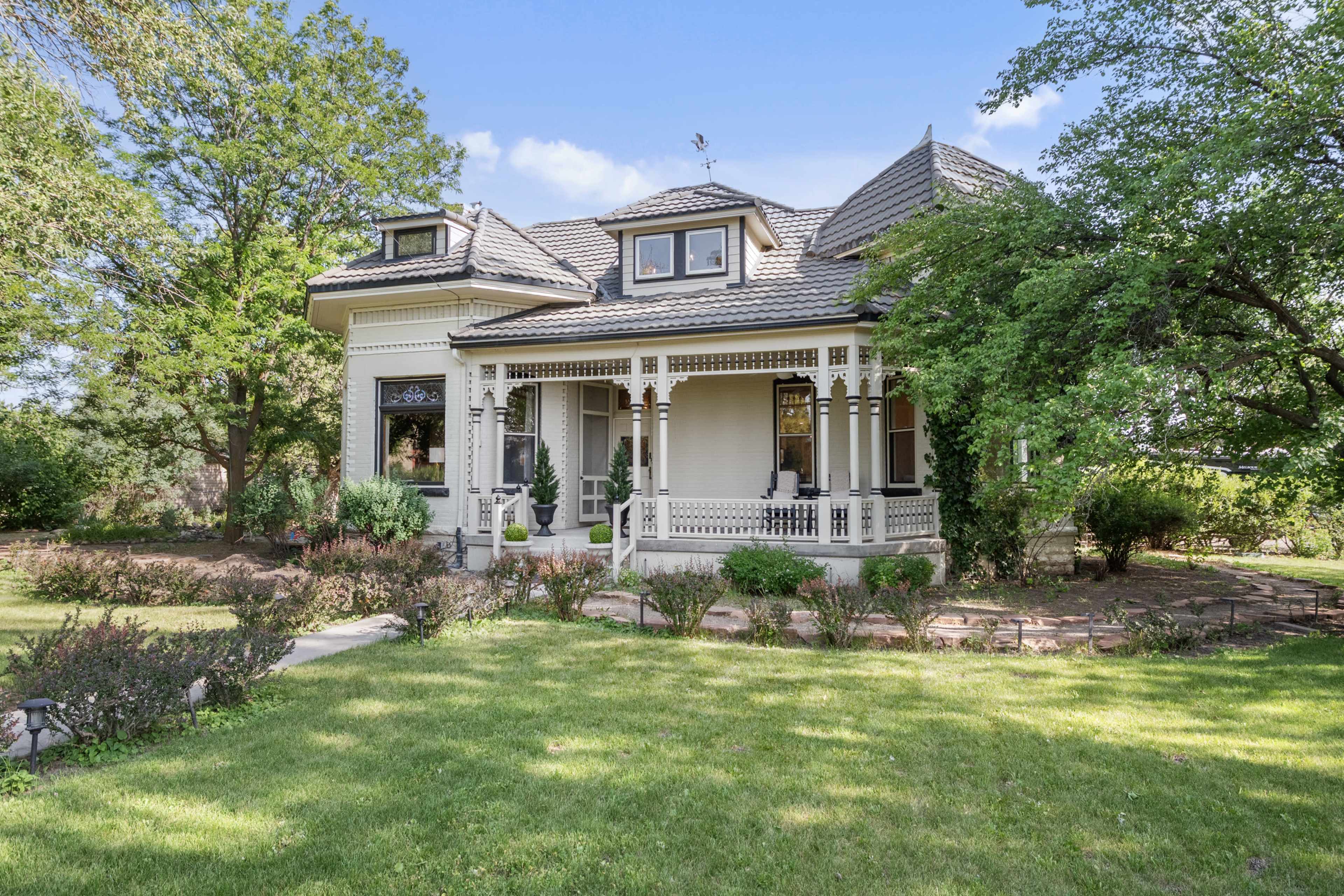 Beautifully Restored 1890 Queen Anne Victorian Home in Downtown Heber City Image in Heber City, Heber City, UT