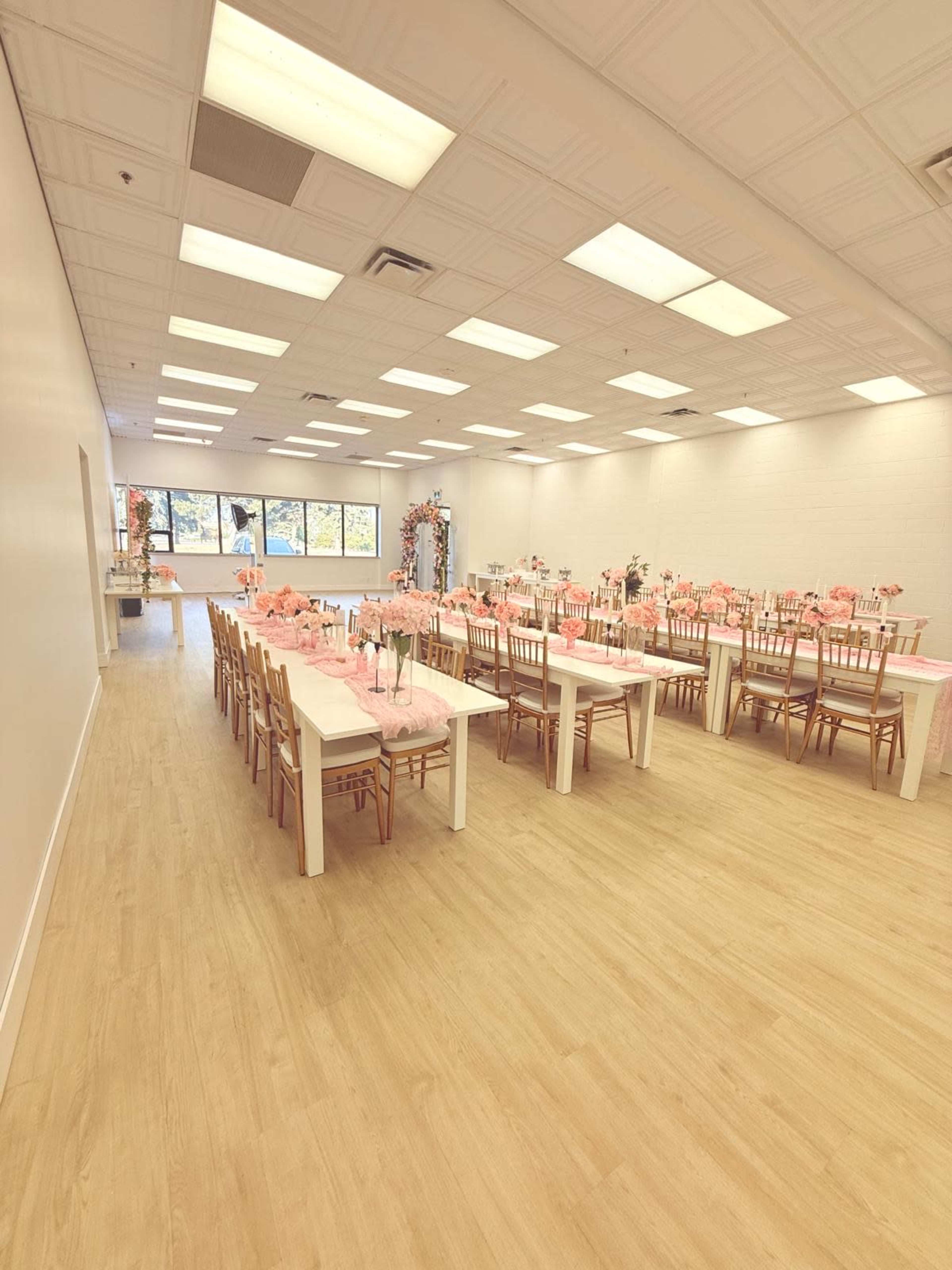 Spacious Event Venue Image in Woodbridge, Woodbridge, ON