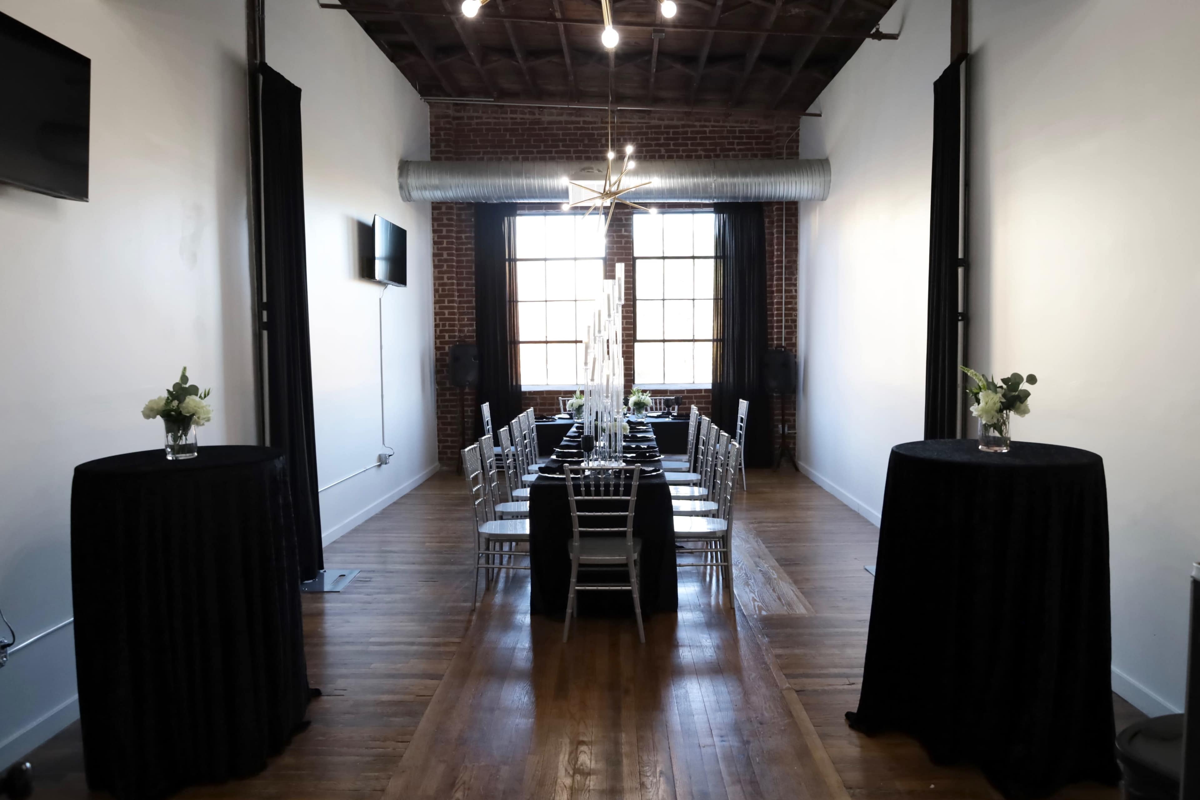 Stylish Downtown Loft for Intimate Events Image in Downtown Atlanta, Atlanta, GA