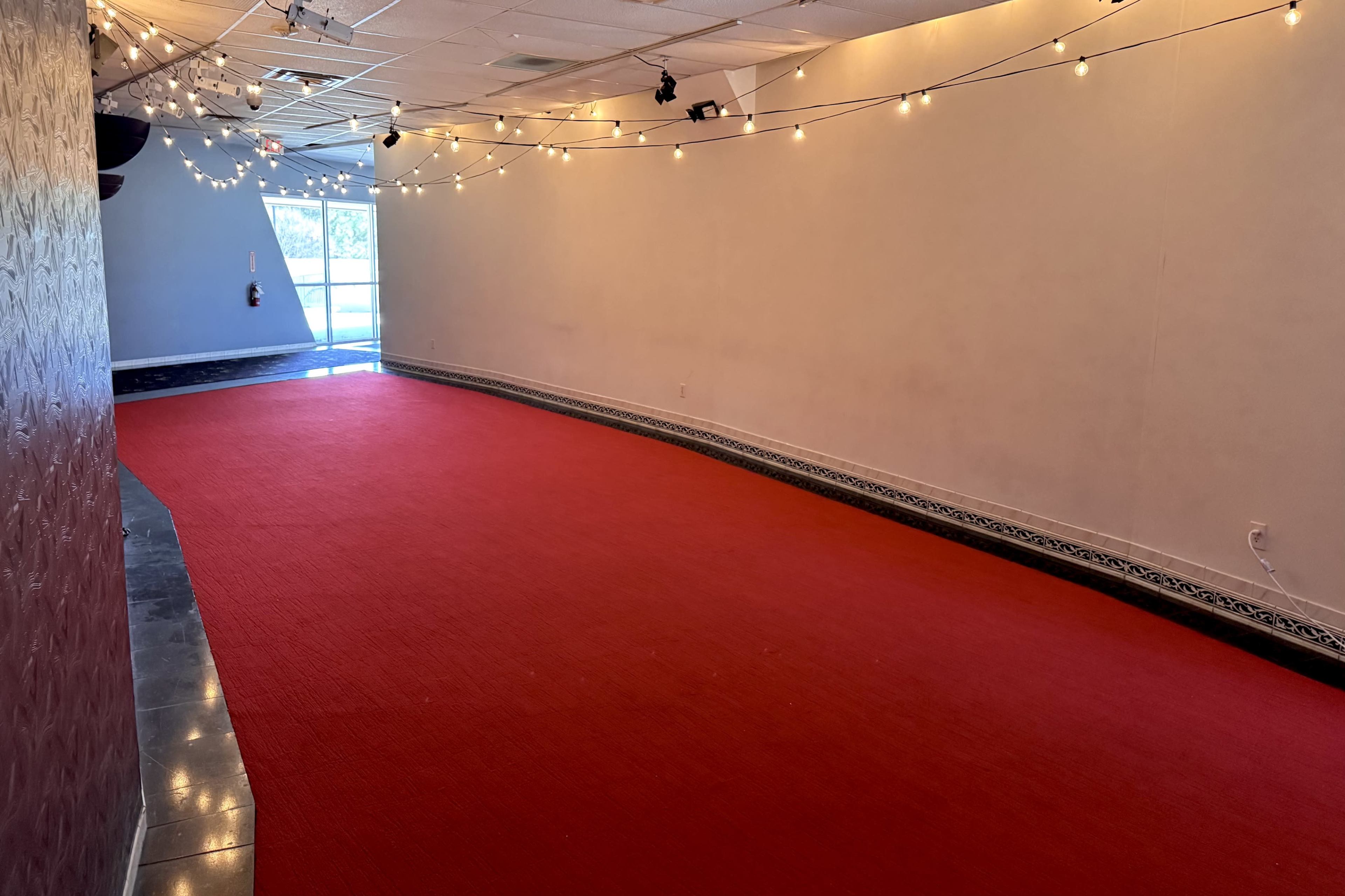 200 seat multi use theater Image in North Raleigh, Raleigh, NC