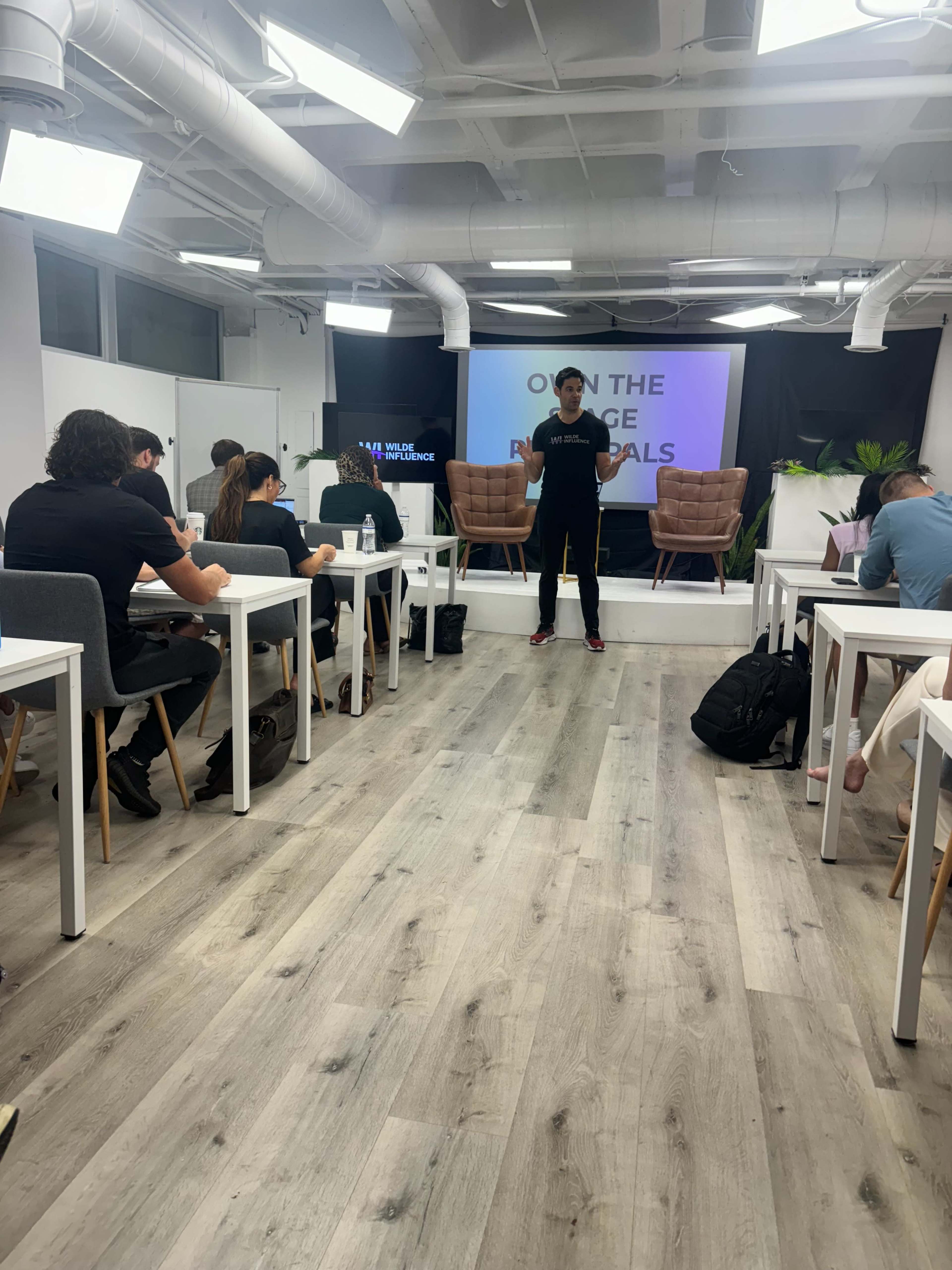 Intimate & Inspirational Event Space (PERFECT for workshops/masterminds) Image in Miami, Miami, FL