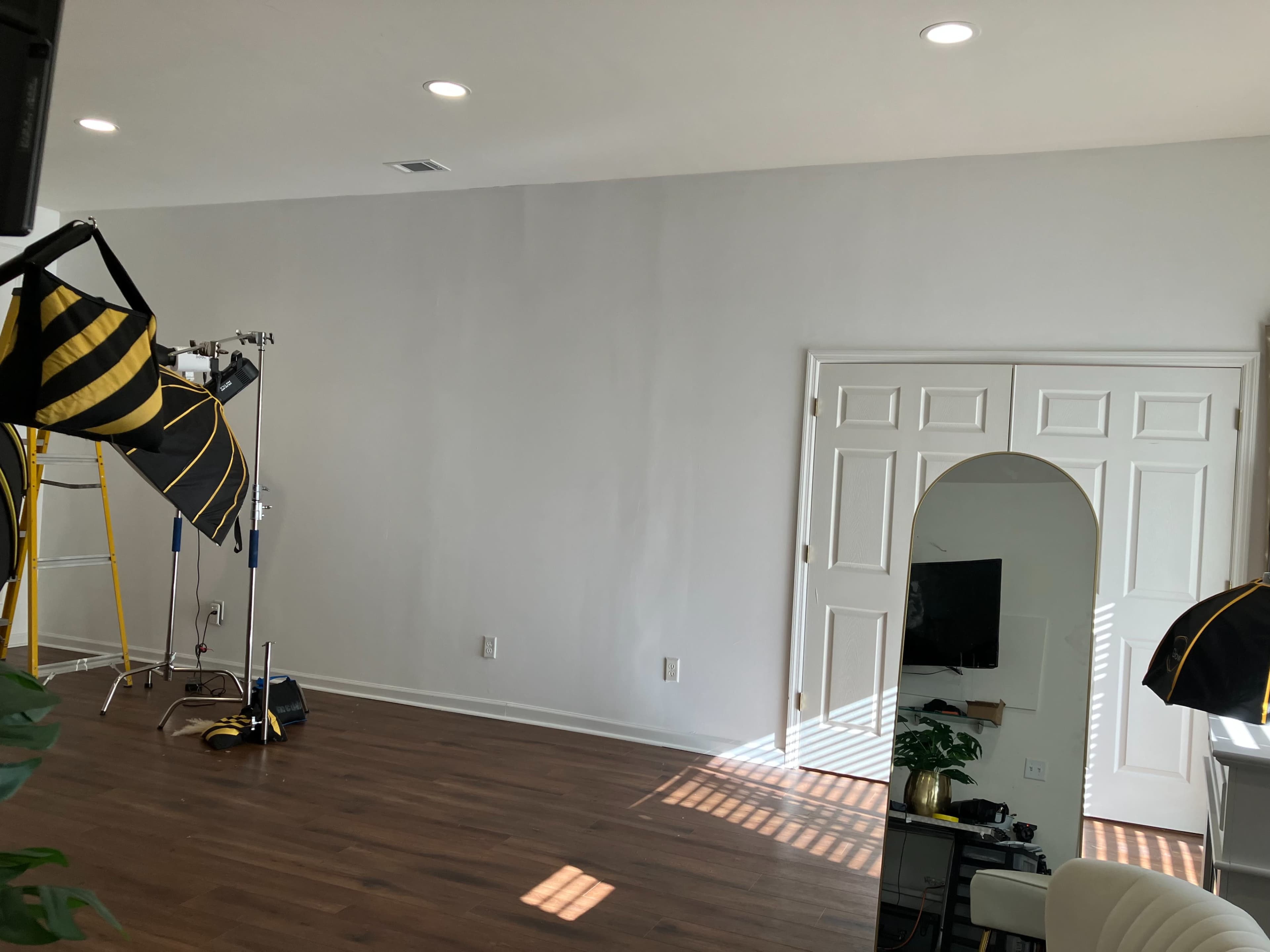 Studio Rental just off Chatham Parkway Image in Chatham Parkway, SAVANNAH, GA