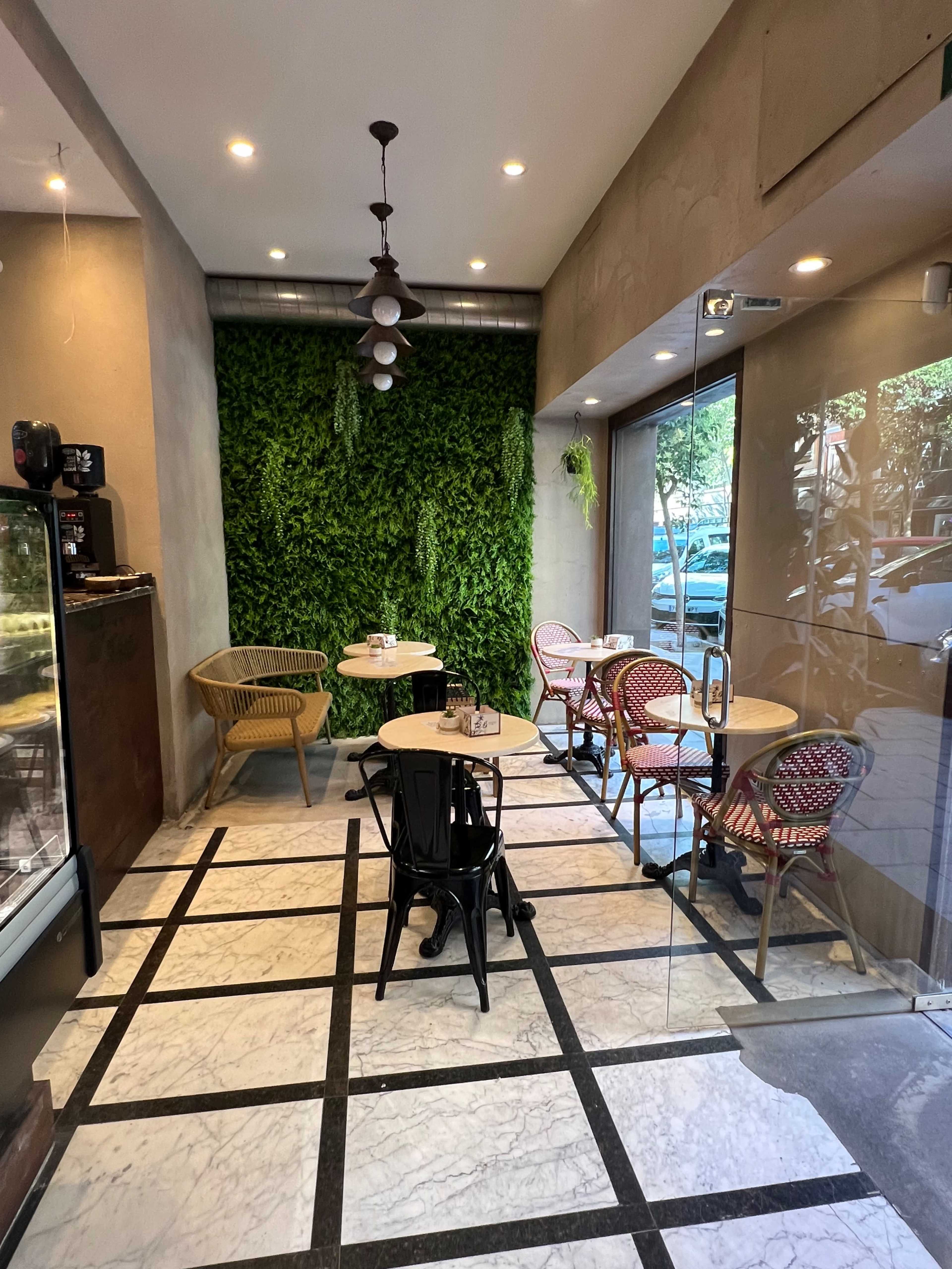 Cafeteria acogedora en el corazon de Madrid Image in Goya, madrid, M