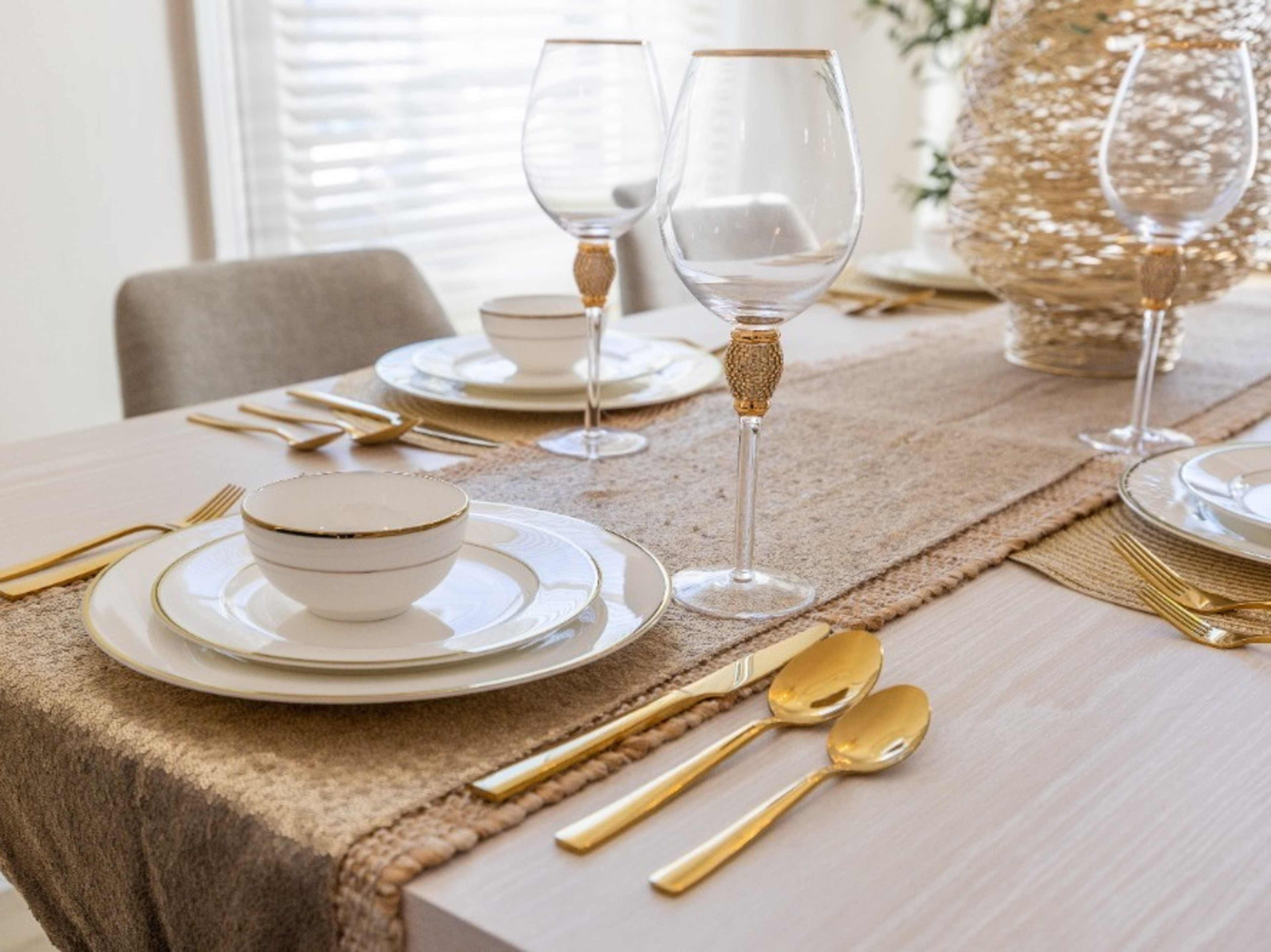 Premium Table Settings