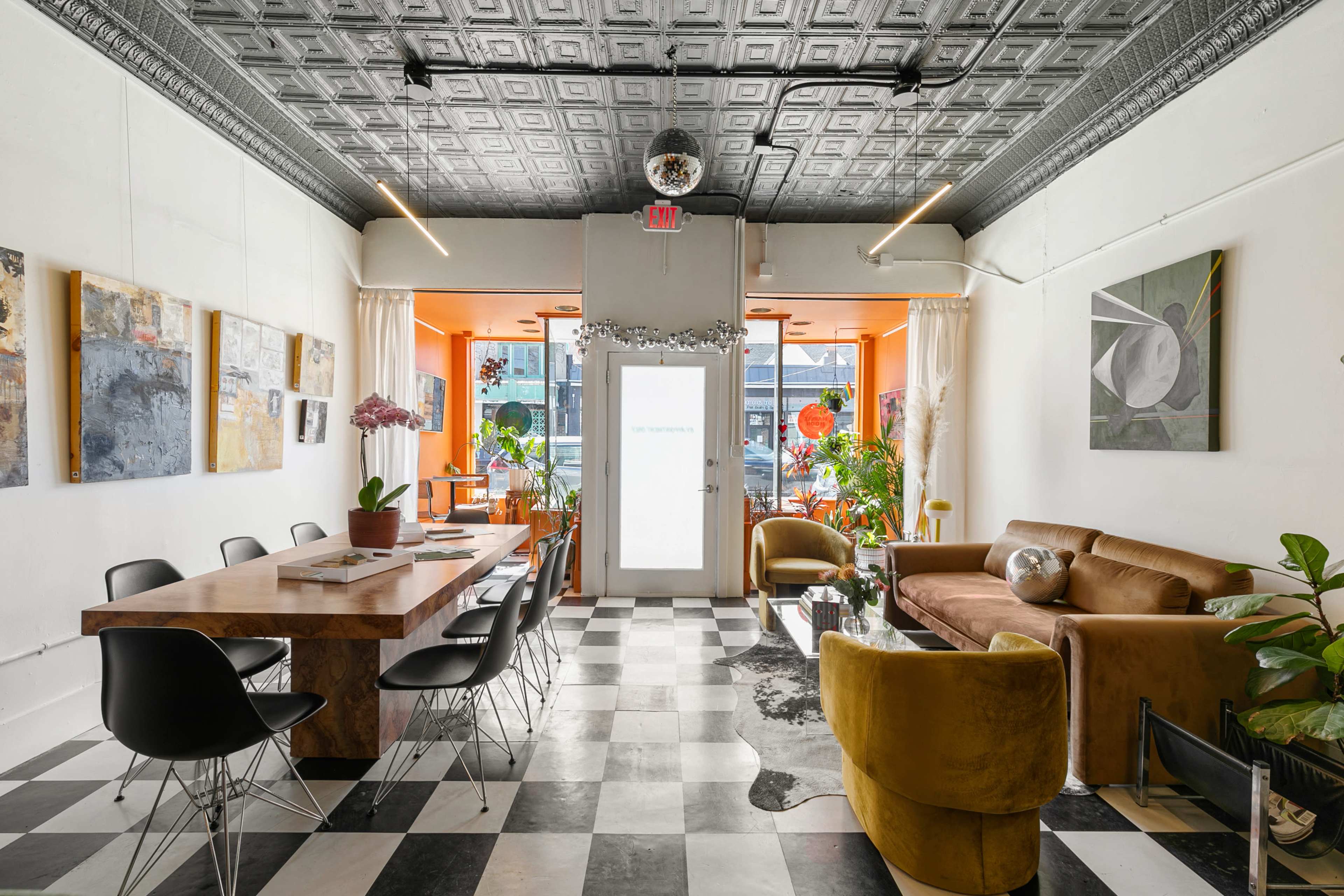 Studio with Vintage Vibes Image in Brookland Park, Richmond, VA