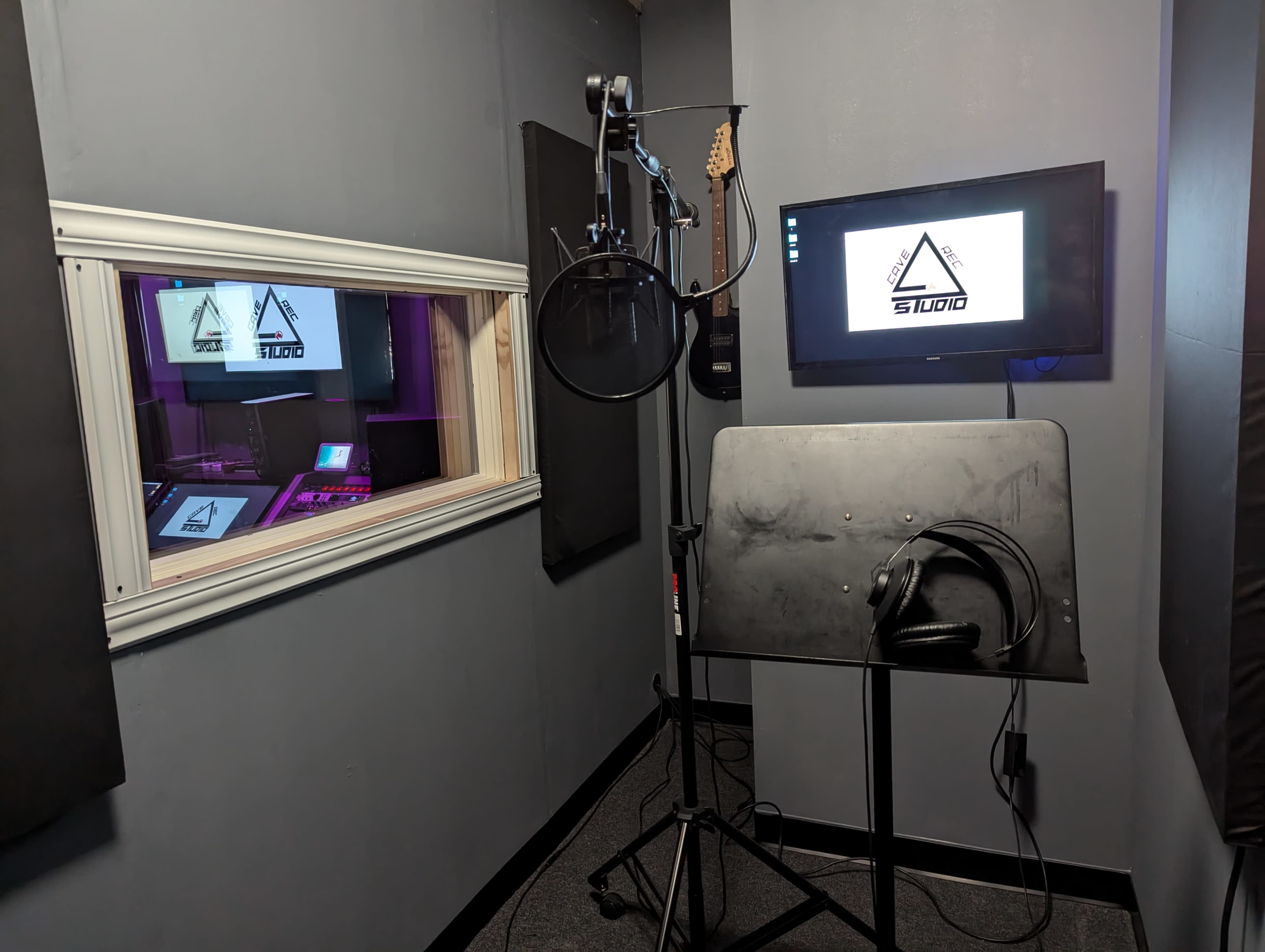State of the Art Recording Studio in Downtown Las Vegas Image in Paradise, Las Vegas, NV