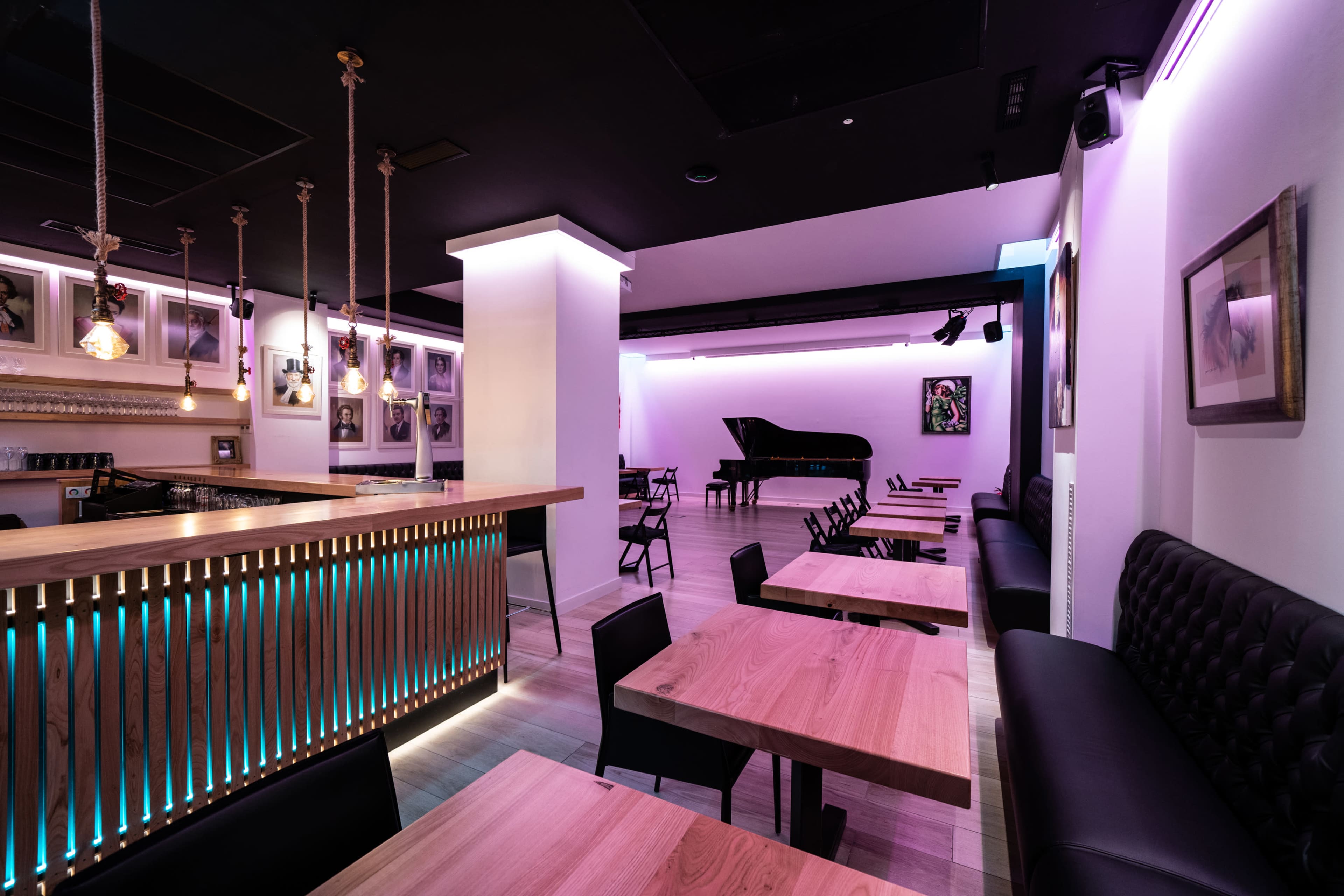 Gastropub exclusivo en Sarrià Image in Les Corts, Barcelona, B