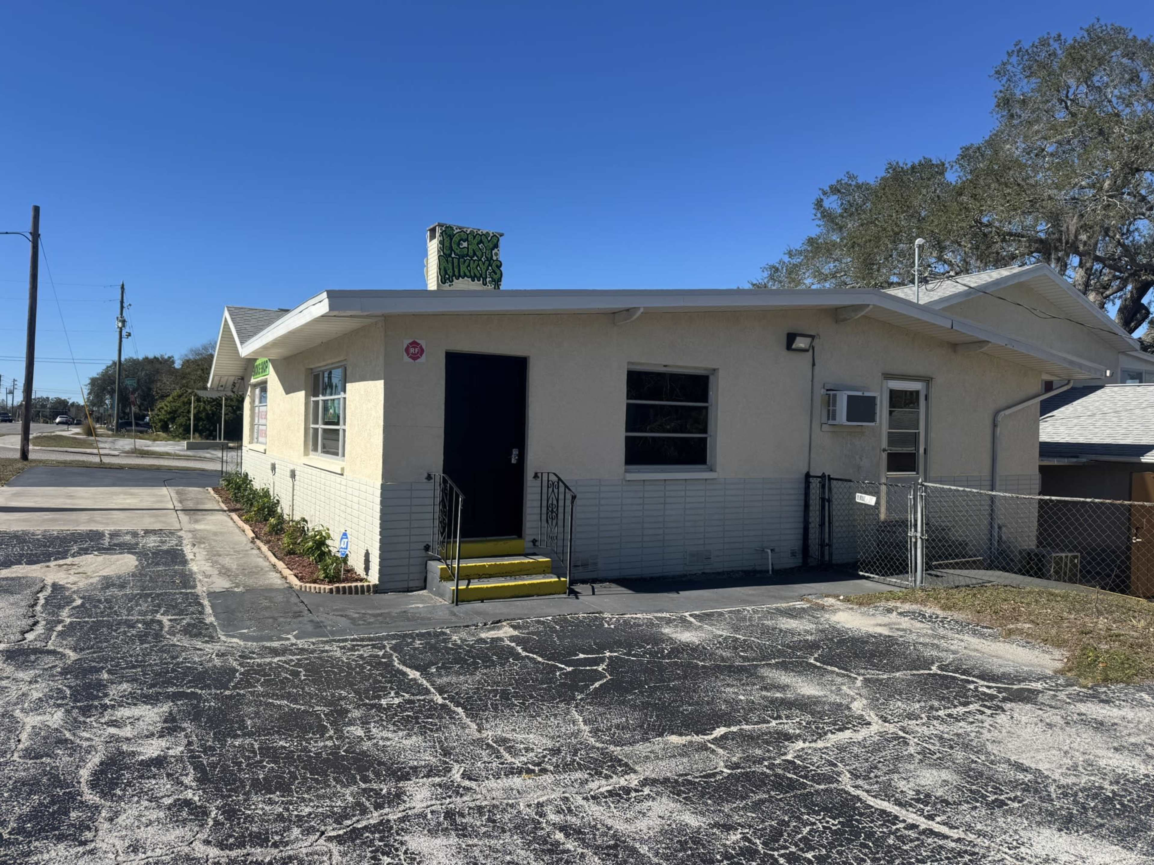 Retail space near Downtown New Port Richey Image in Temple Terrace Manor, NEW PORT RICHEY, FL