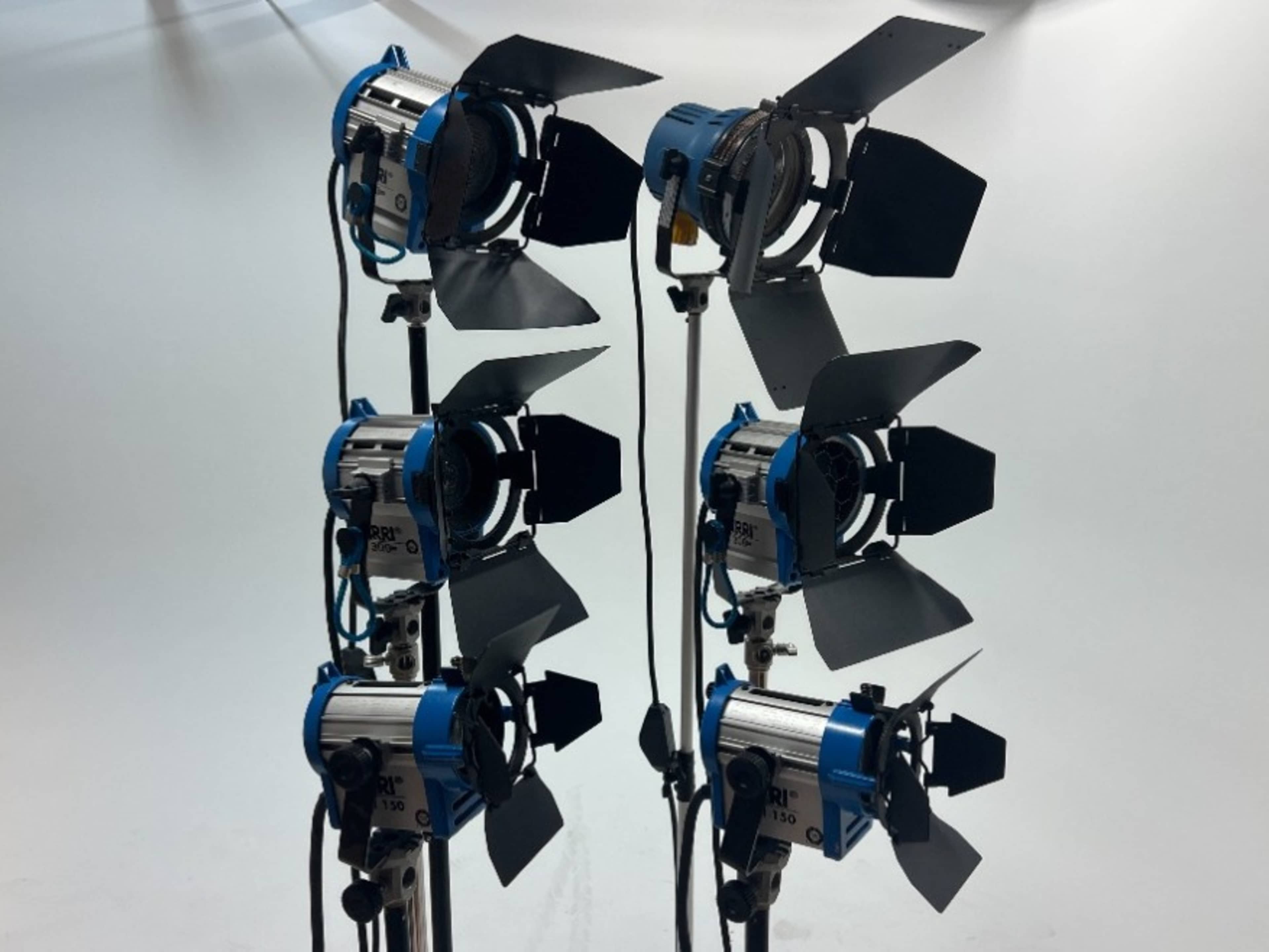 Kit of 6 Tungsten Fresnel Lights