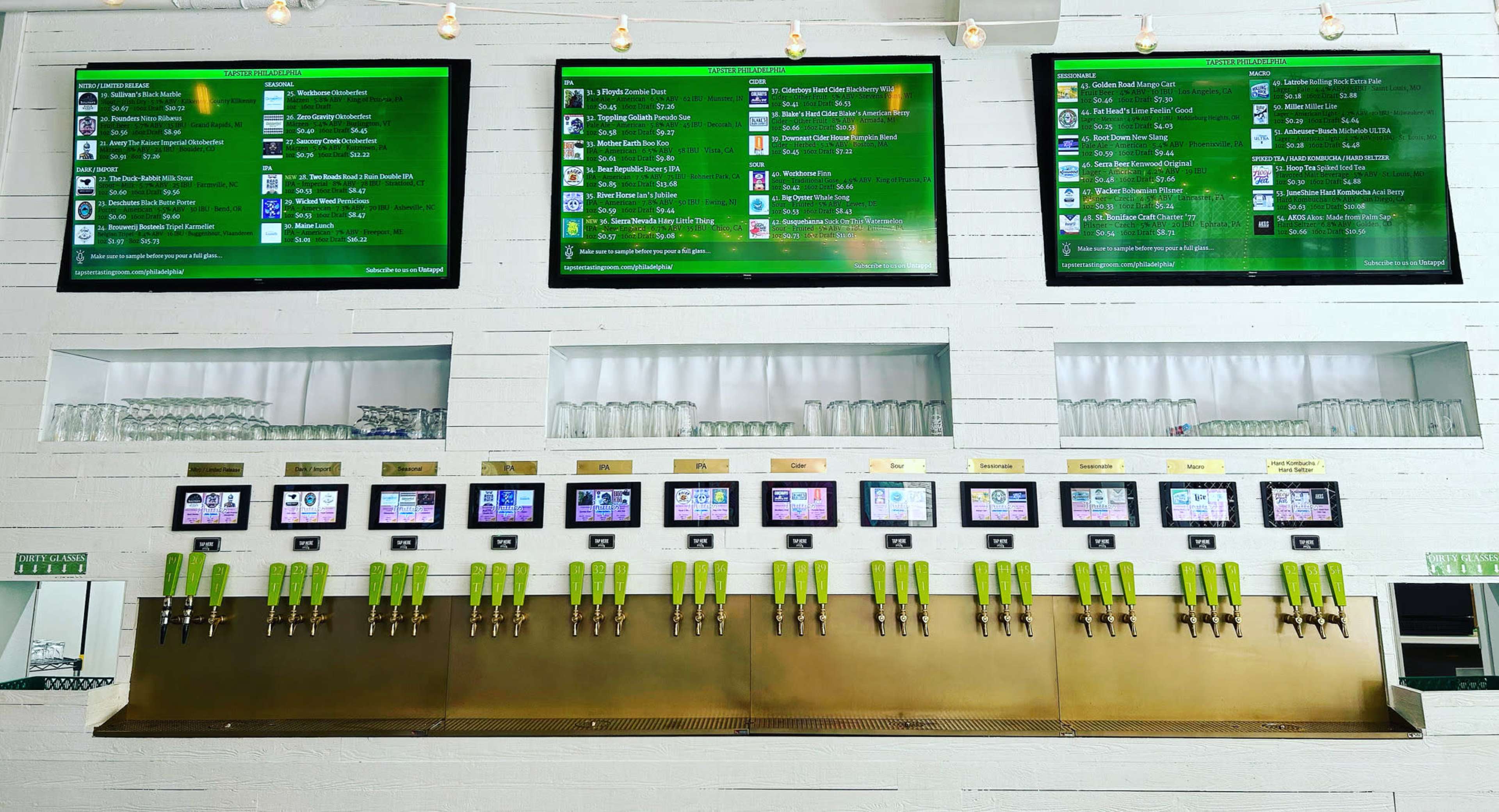 Bright Lofty Downtown Space w/ Swing Set Tables Image in Center City, Philadelphia, PA