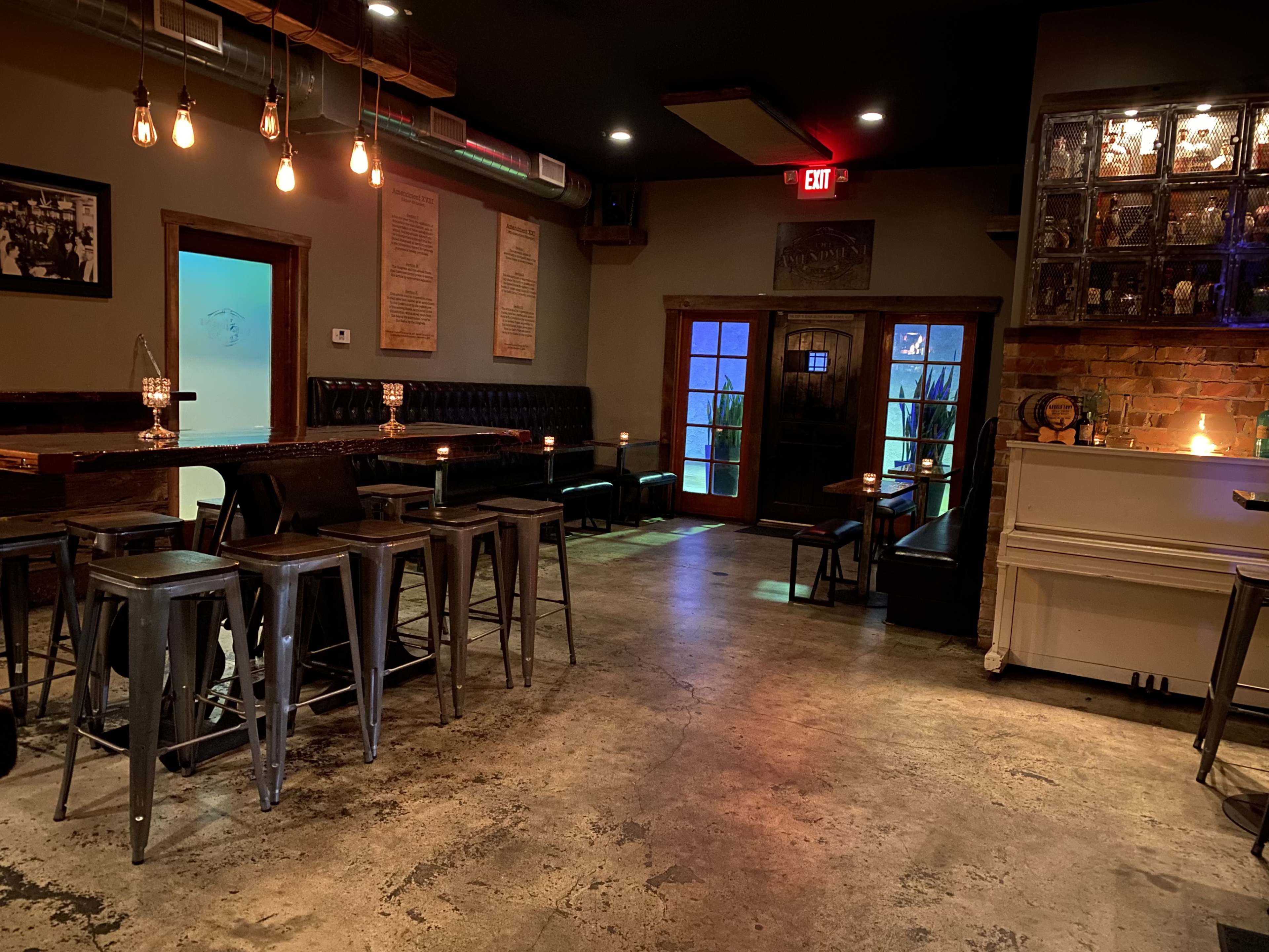 Intimate & Cozy Speakeasy Bar in the heart of Camarillo Image in Camarillo, Camarillo, CA