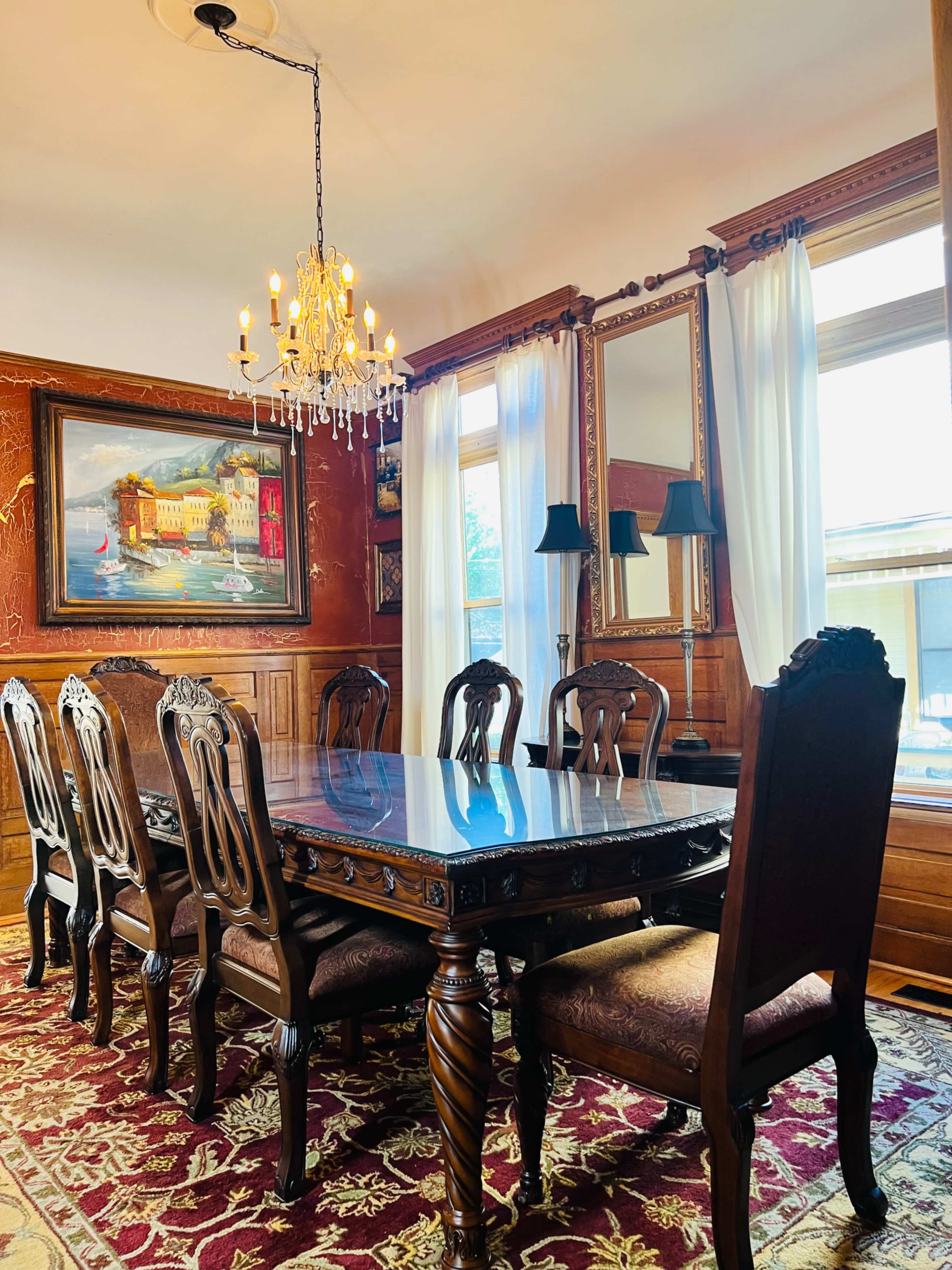 Luxe Downtown Historic Victorian, A+ Location Image in Oak Park Township, Oak Park, IL