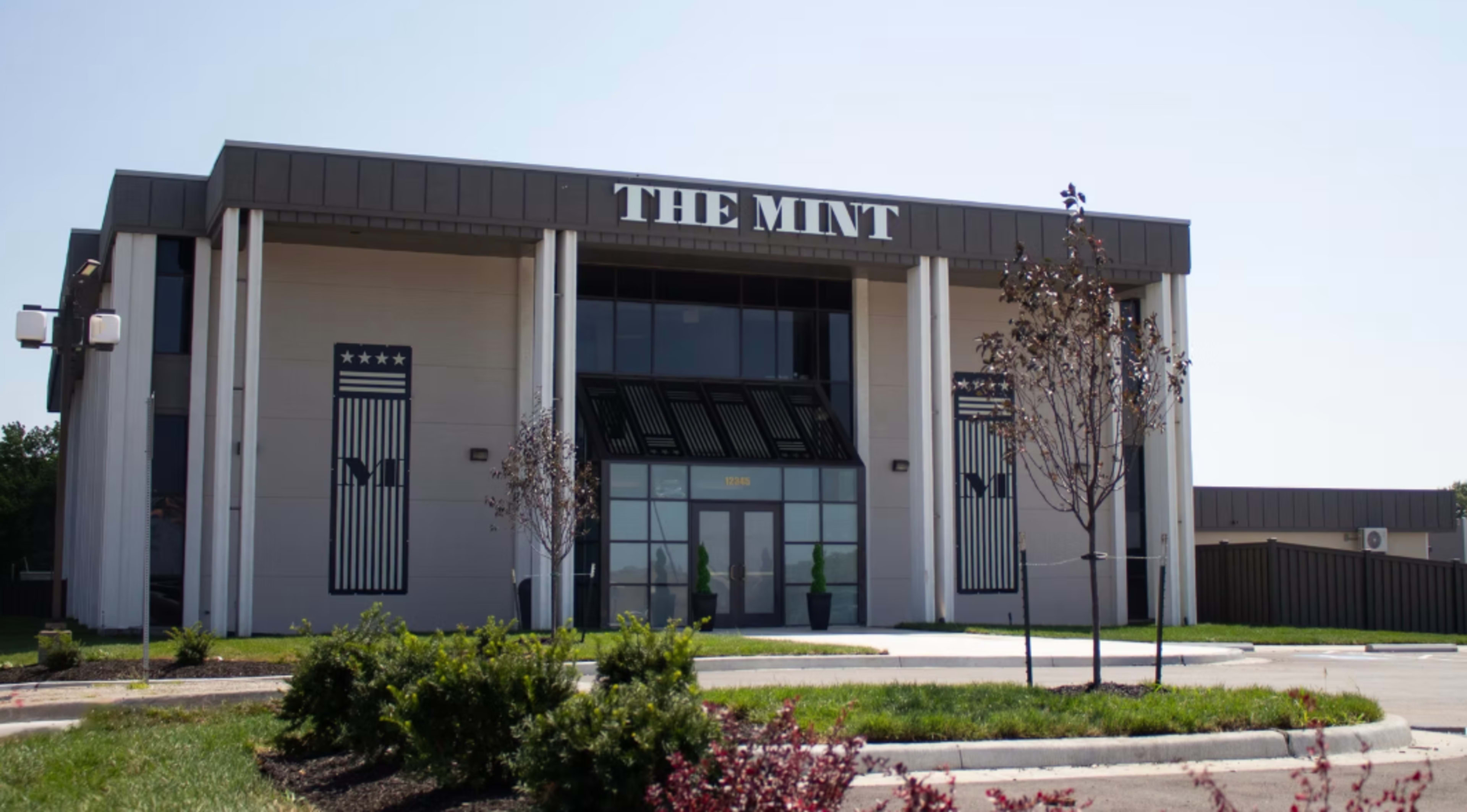 Lenexa Banquet Hall Image in Home Quarters, Lenexa, KS