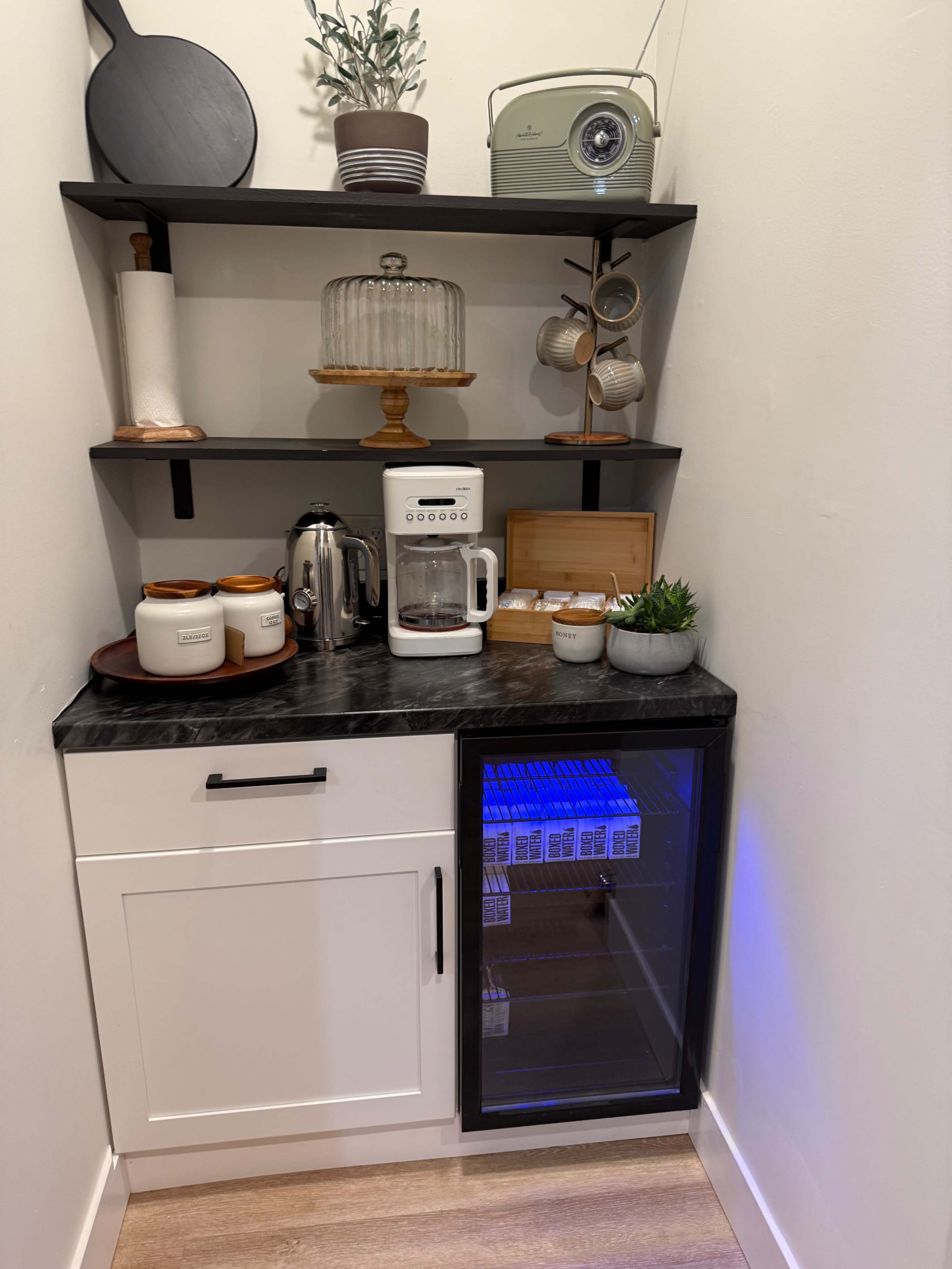 Cozy Clubhouse Image in Hempstead, Freeport, NY