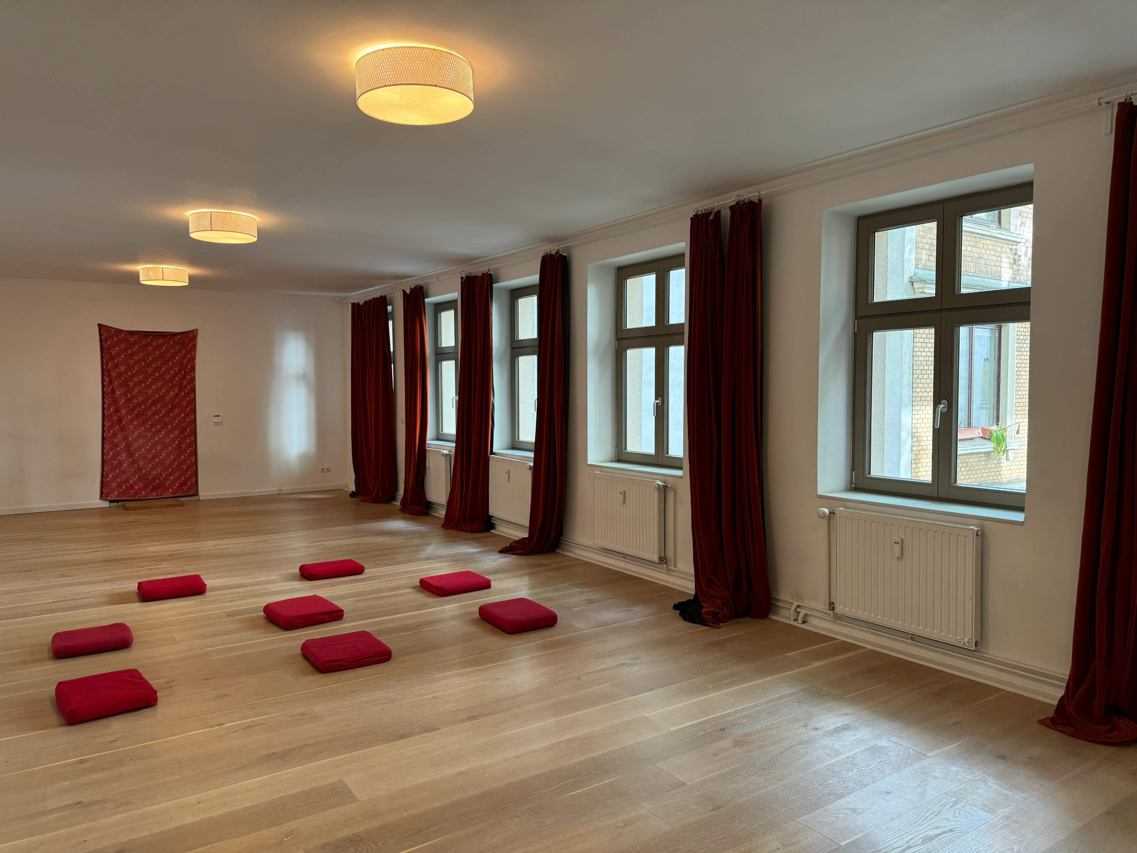 Räumlichkeiten für Tanz, Yoga, Film und Seminare im Herzen des Karoviertels und der Schanze Bild in St Pauli, Hamburg, 