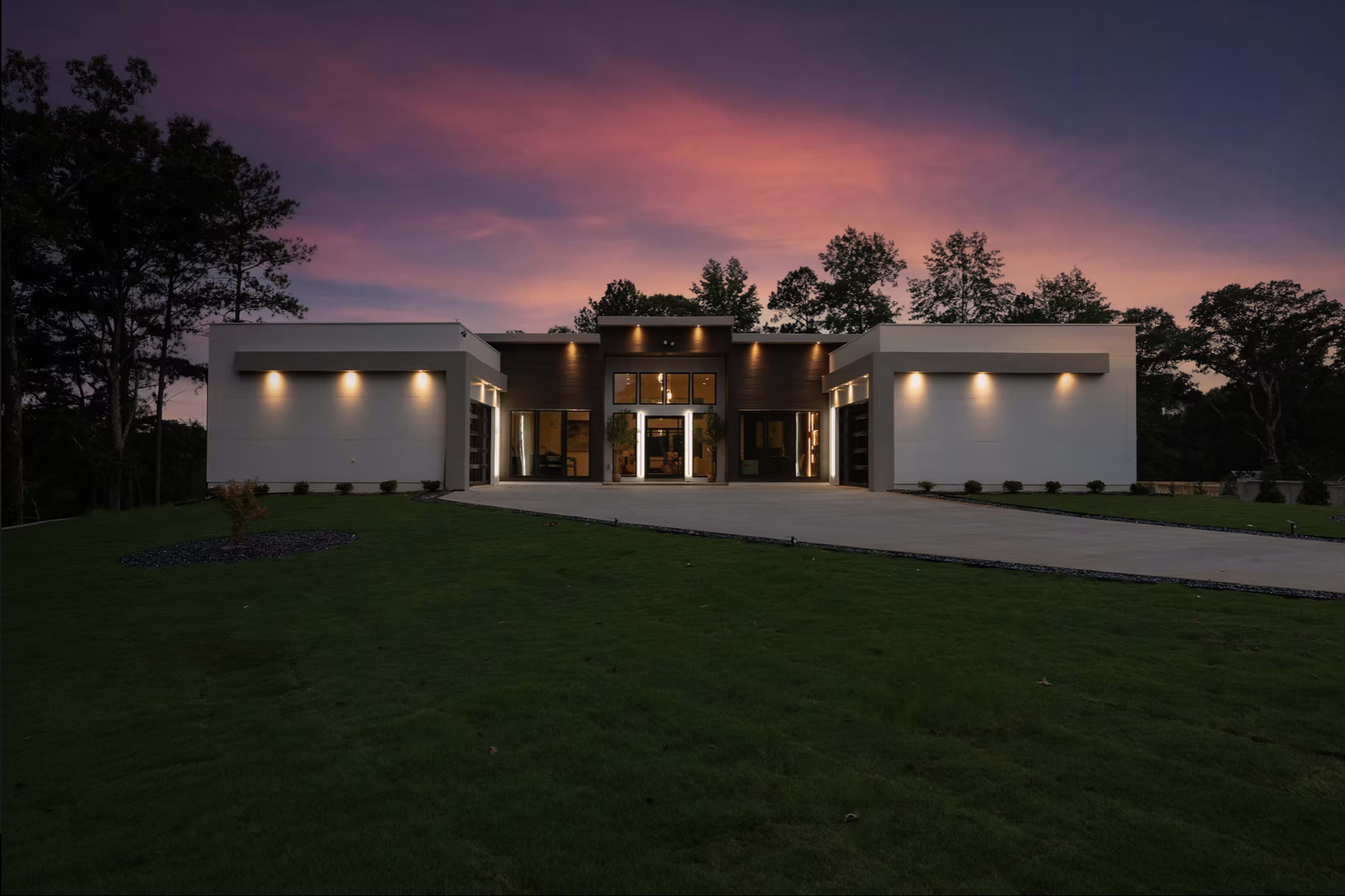Private Modern Estate Near Trilith Studios – Ideal for Events & Experiences Image in , Fayetteville, GA