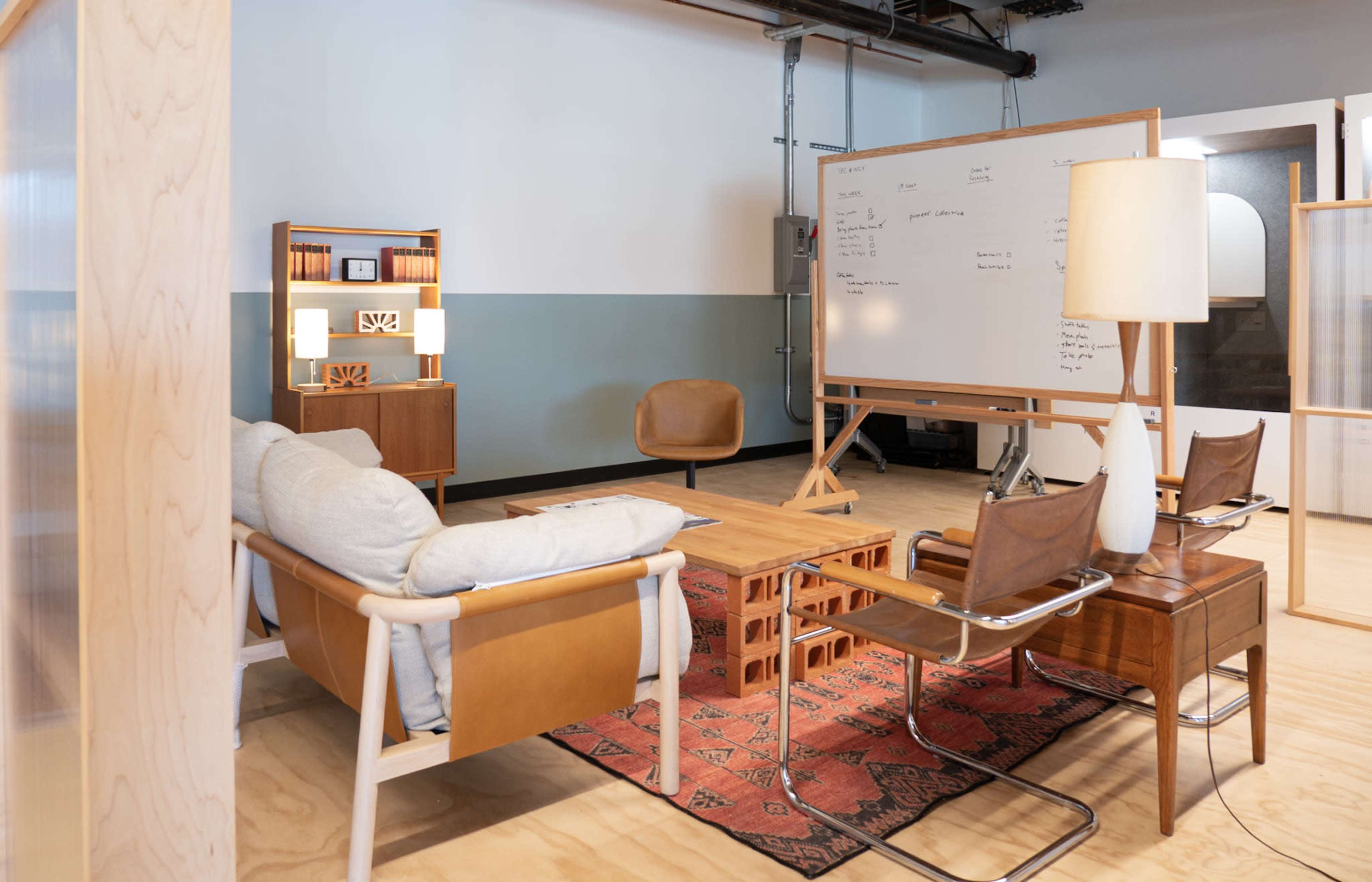 Dynamic Meeting Room & Coworking Suite Image in North Queen Anne, Seattle, WA