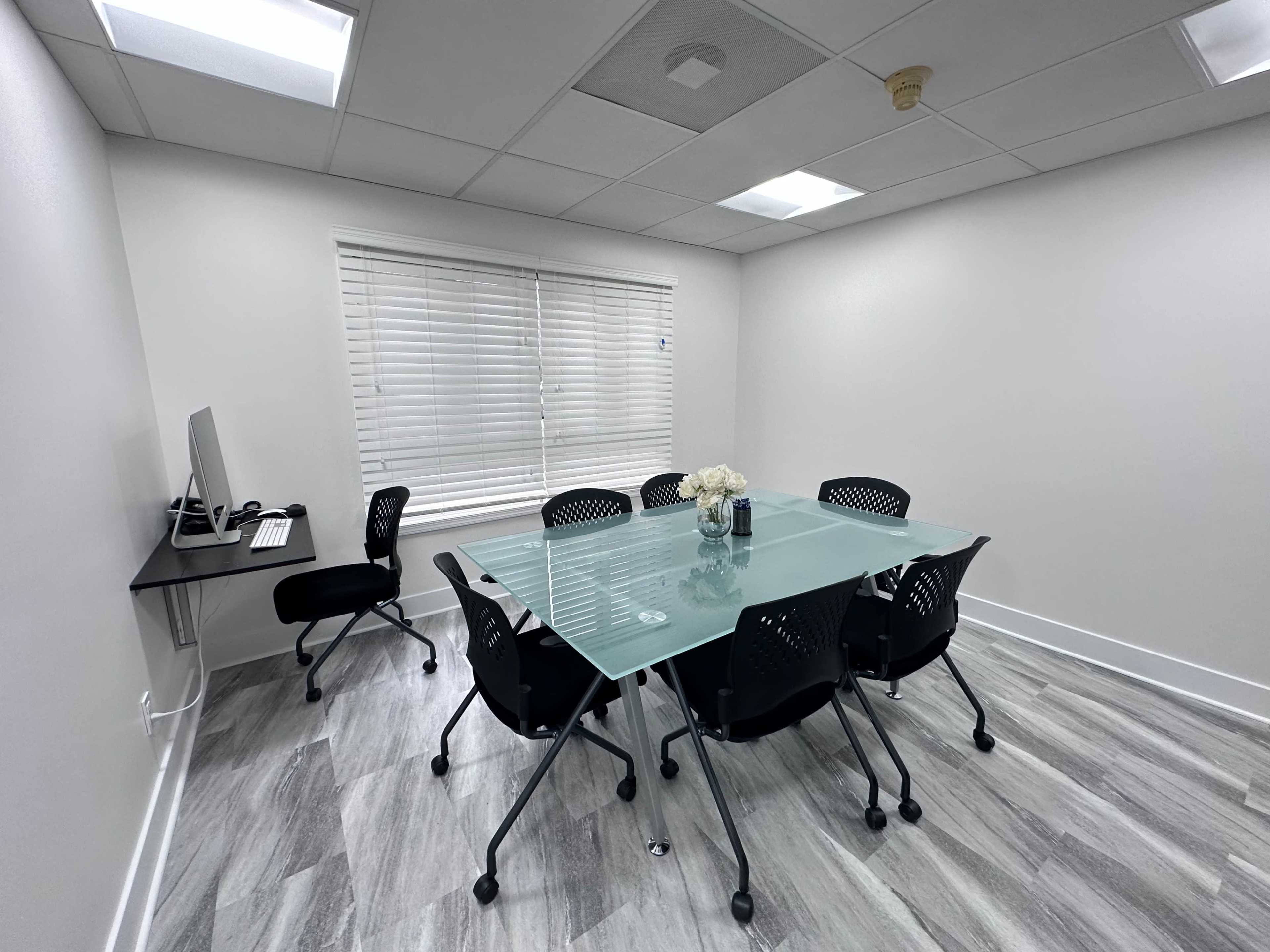 Great office space available within a prime office location Image in Fairfax, Fairfax, VA