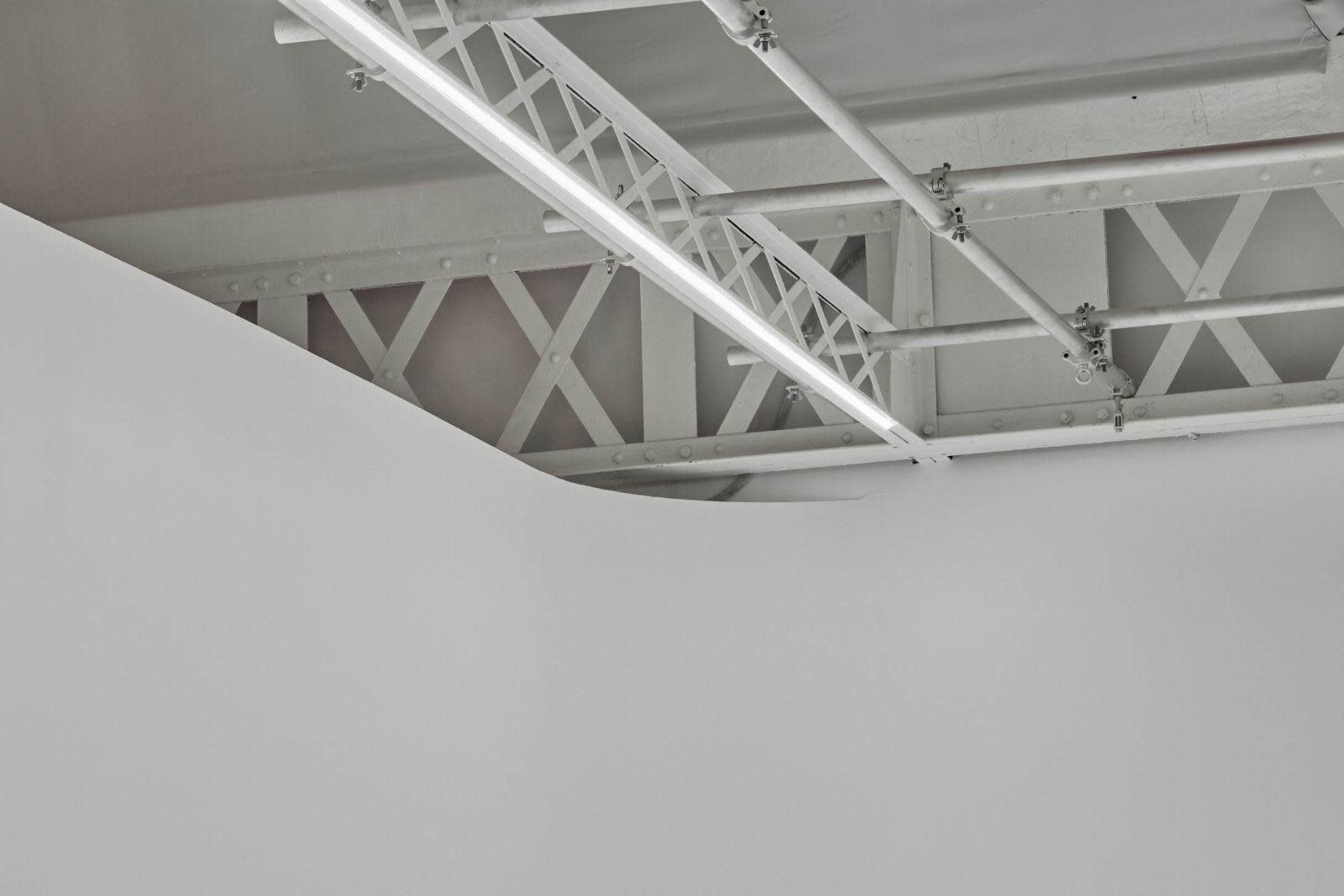 Studio Photo et Vidéo avec grand cyclorama 2 faces Image in Boucle - Gros Caillou, Lyon