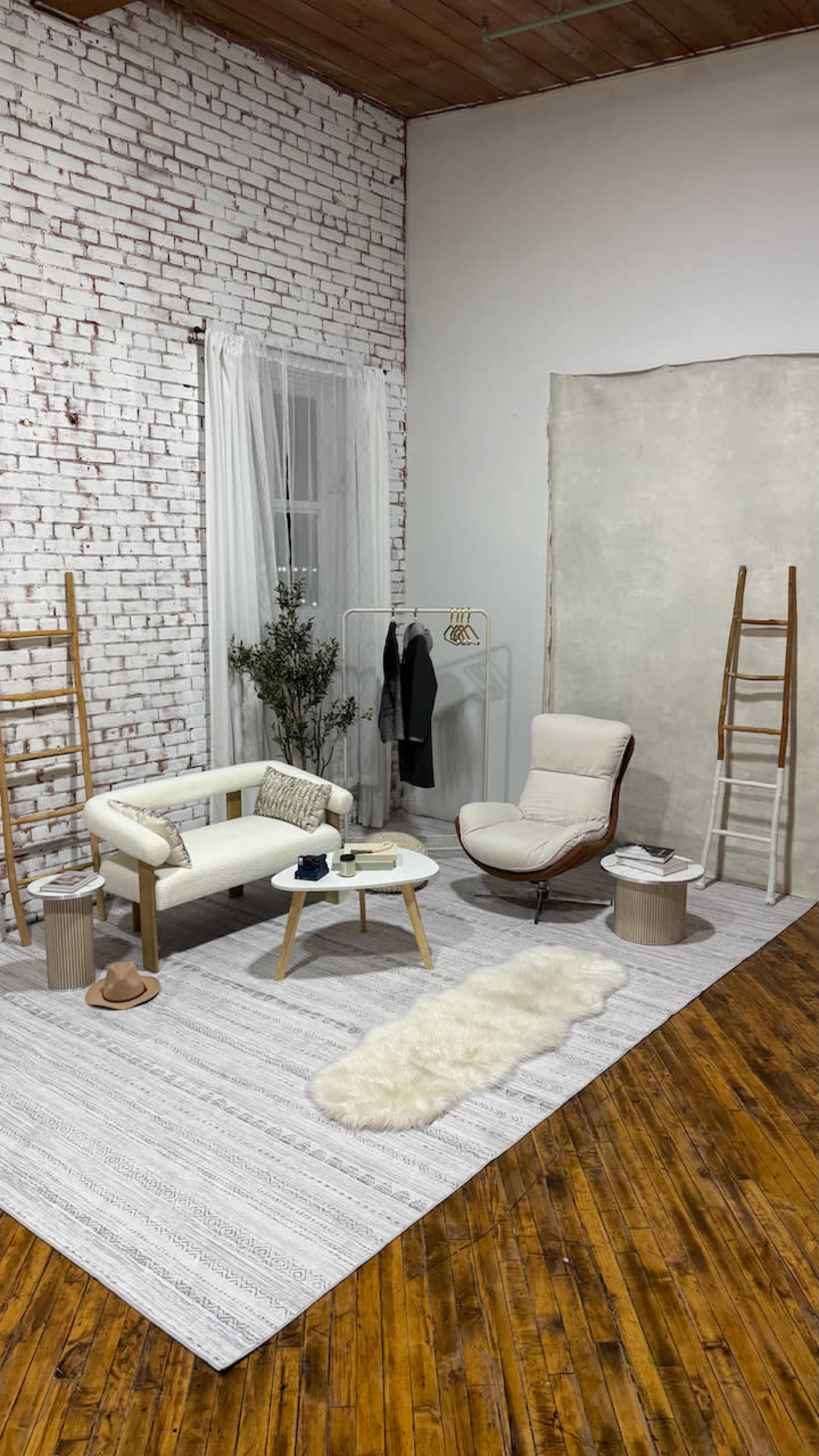 Spacious Urban Industrial Loft Studio with Natural Light Image in Rivertown - Warehouse District, Detroit, MI