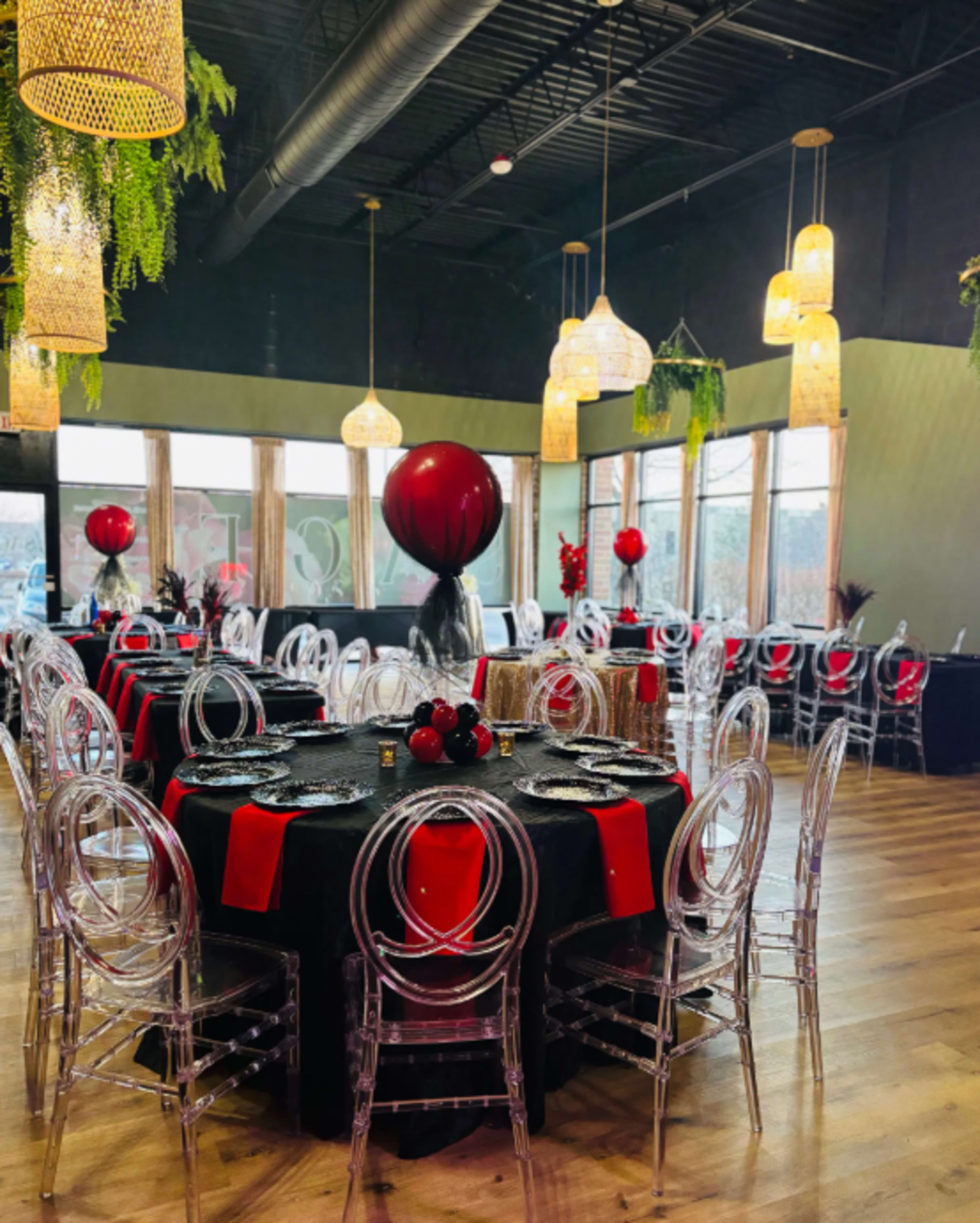 Chic Event Space Designed for Unforgettable Moments Image in Aurora Township, North Aurora, IL