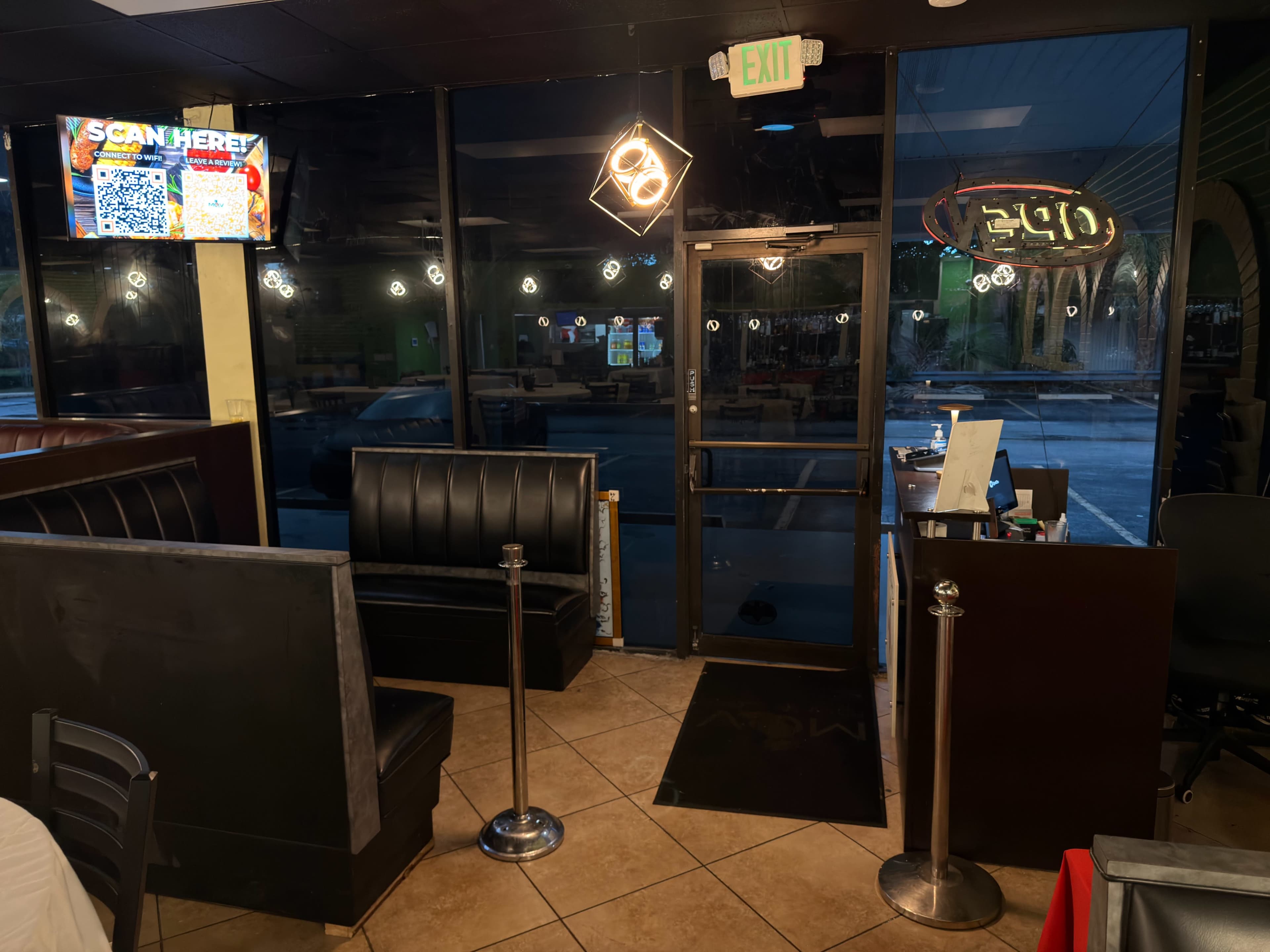 Spacious Restaurant w/ Stage & VIP Seating Image in Sunrise, Fort Lauderdale, FL