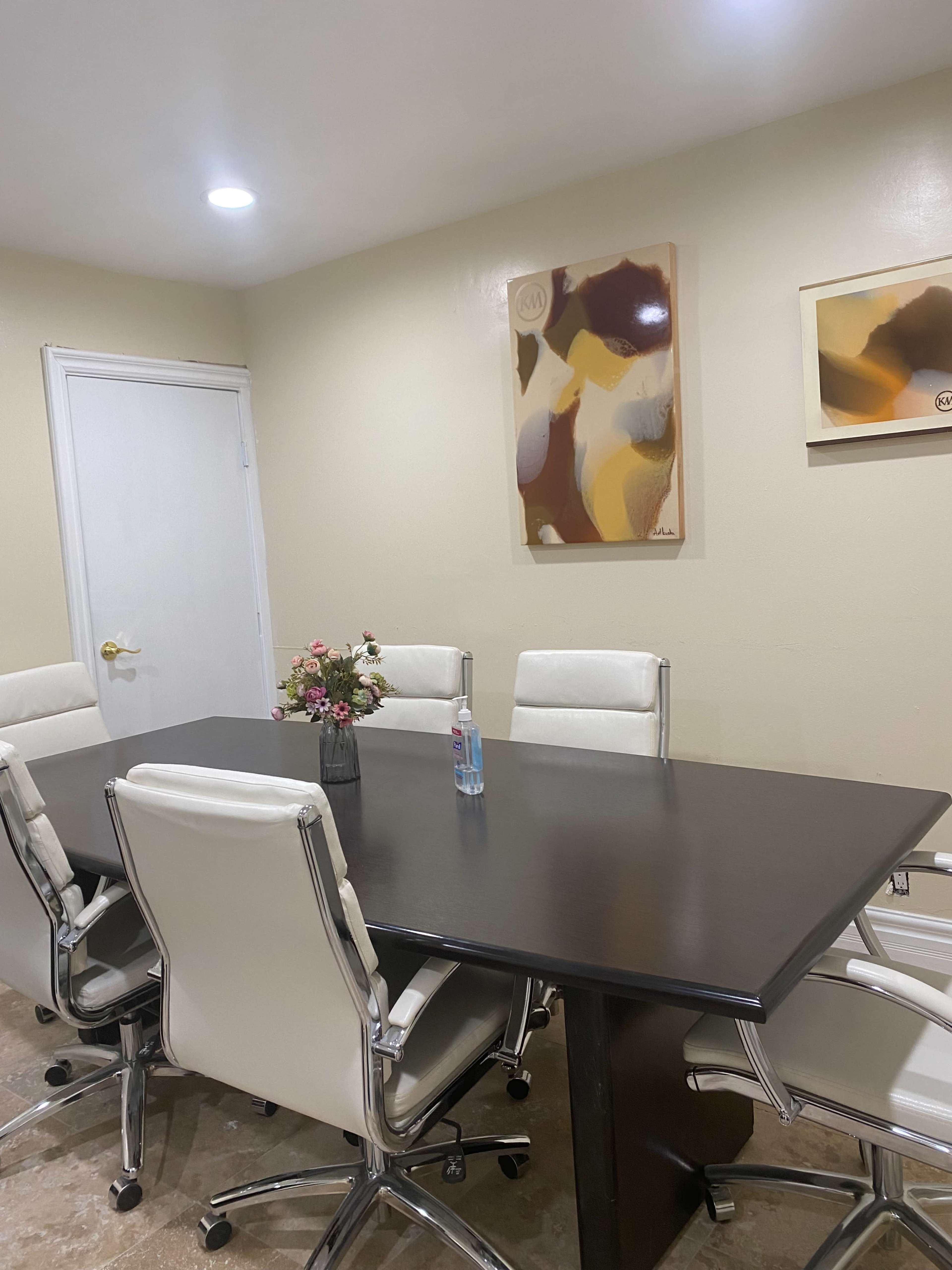 Bright, spacious conference room Image in Van Nuys, Van Nuys, CA