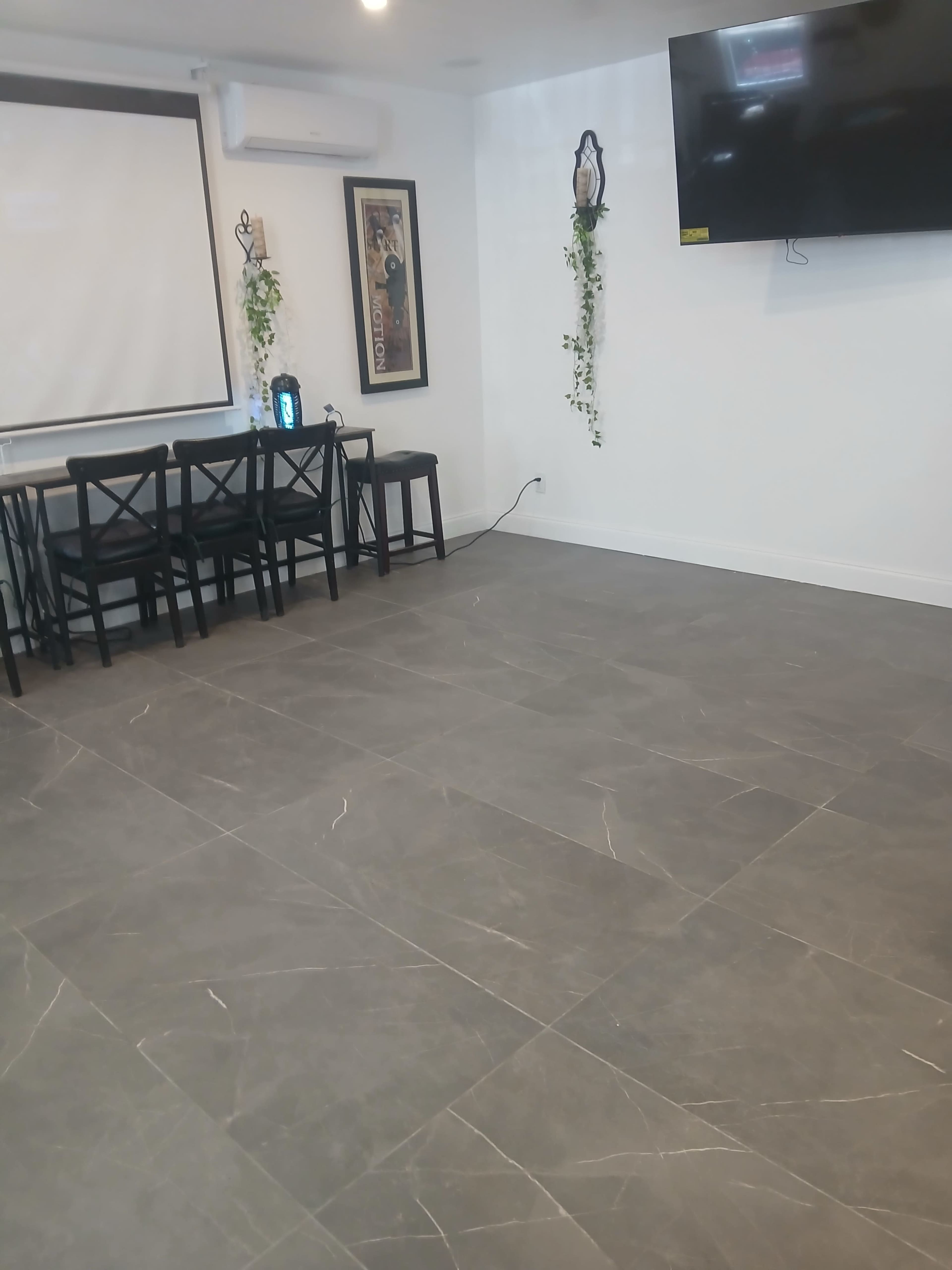 Multipurpose space which is available for overnight guest, small parties, meeting,  podcasts etc Image in Weequahic, Newark, NJ