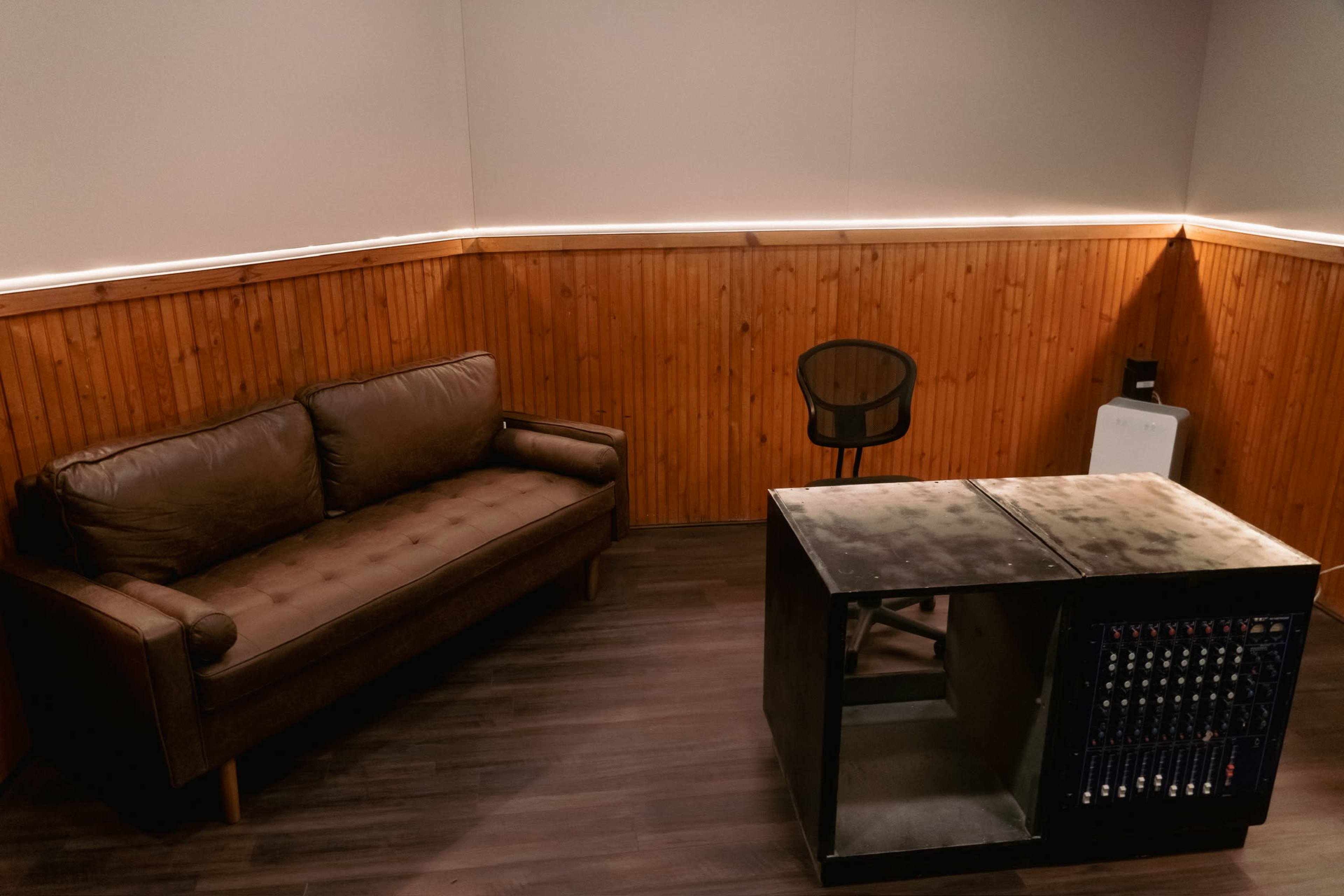 Recording Studio in Chatsworth Image in Chatsworth, Chatsworth, CA