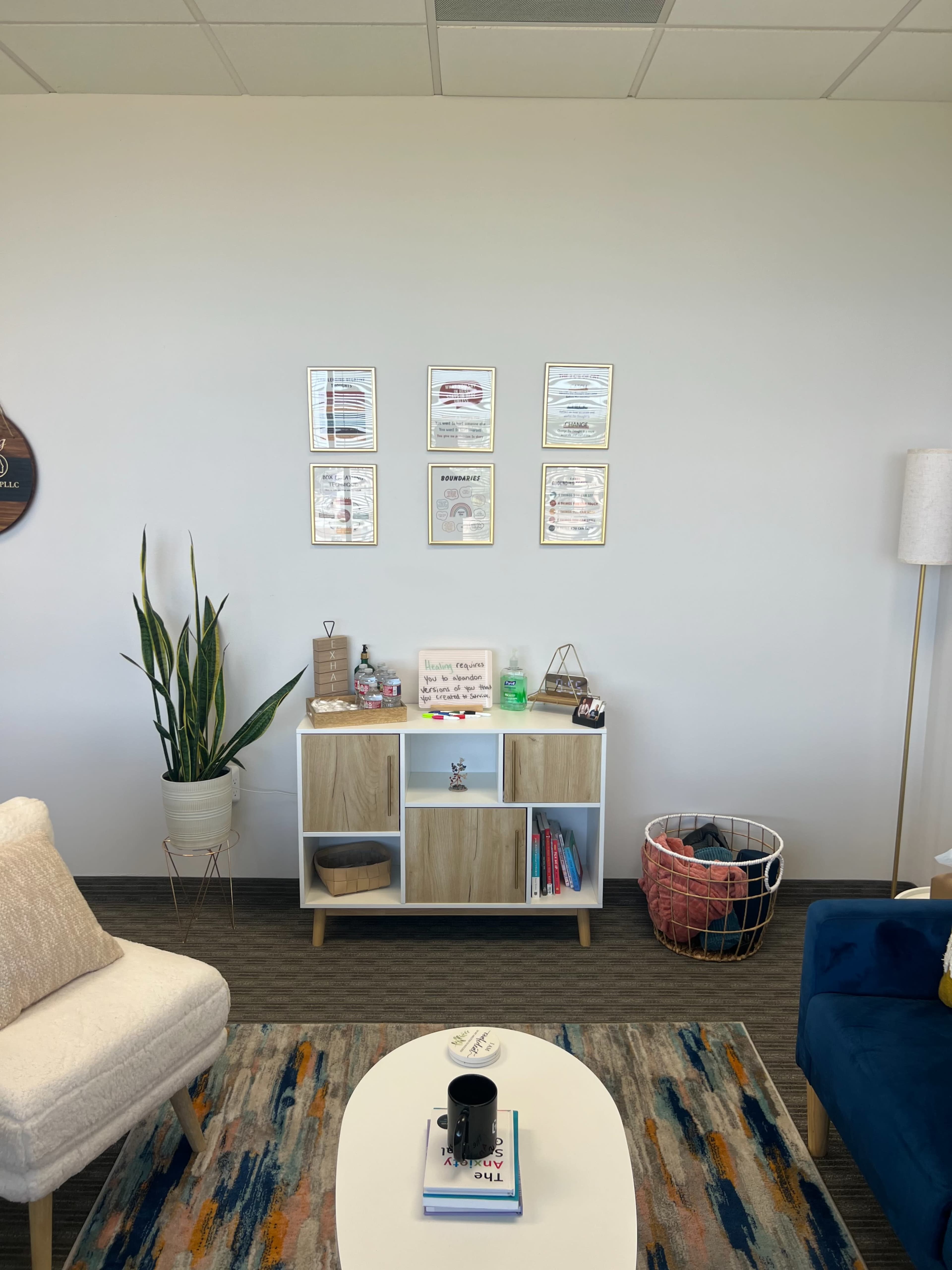 Private Office for 1:1 Client Sessions | Central Location Image in Farmers Branch, Dallas, TX