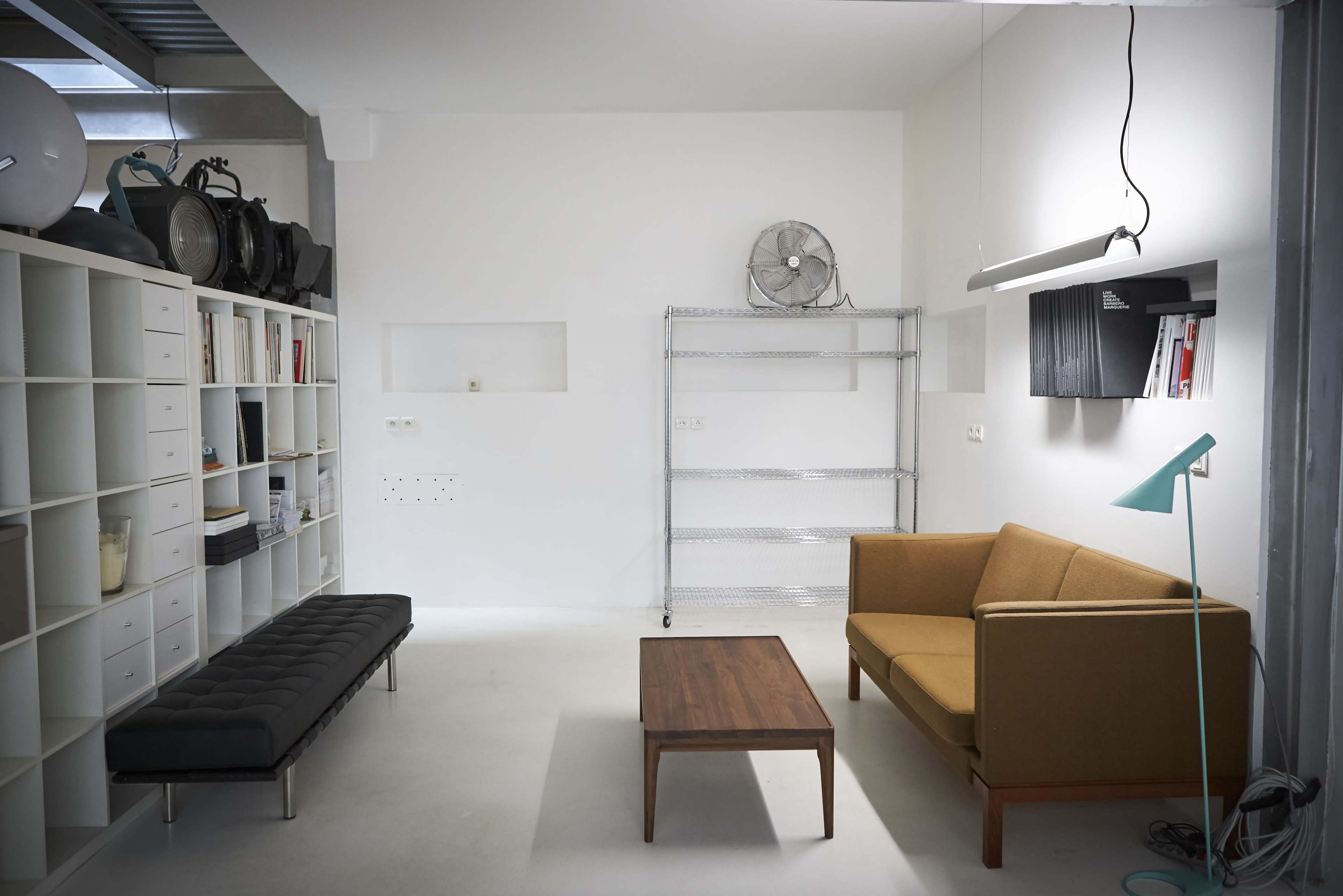 Studio Very Little Cosmos Image in Jaurès, Paris