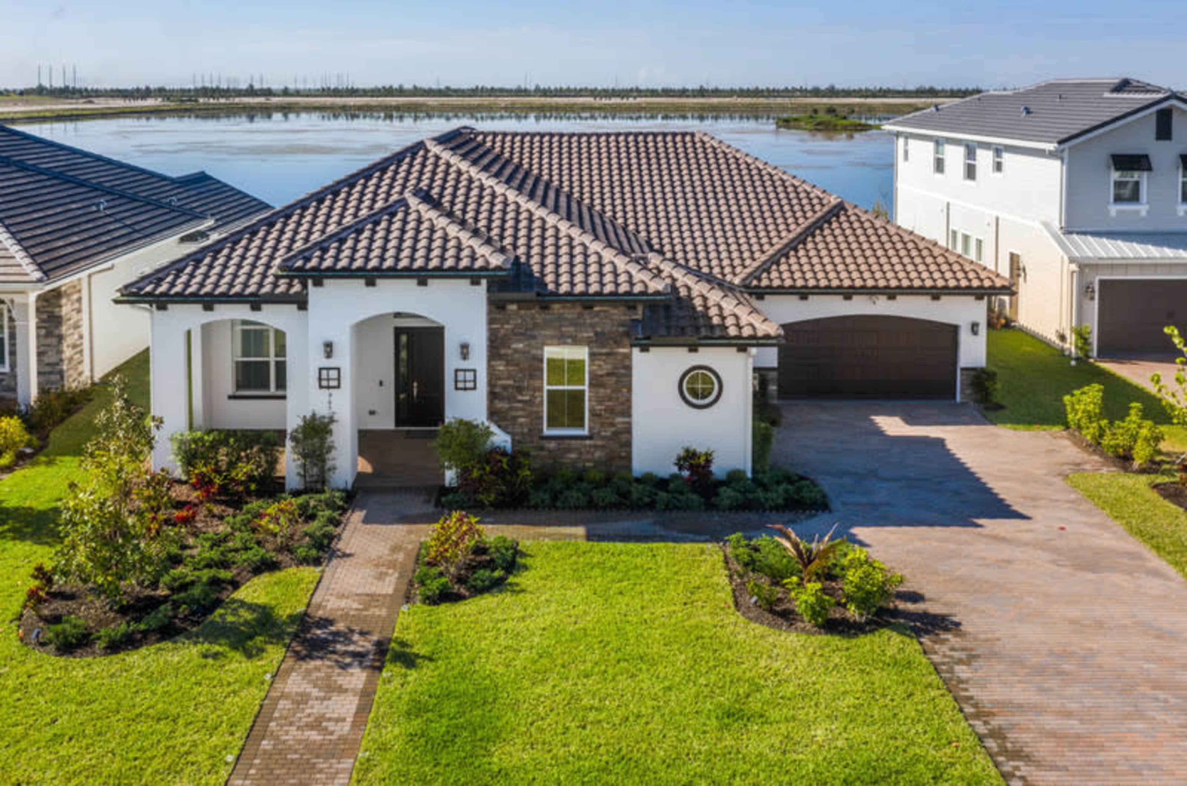 Lakefront Home Image in , Westlake, FL