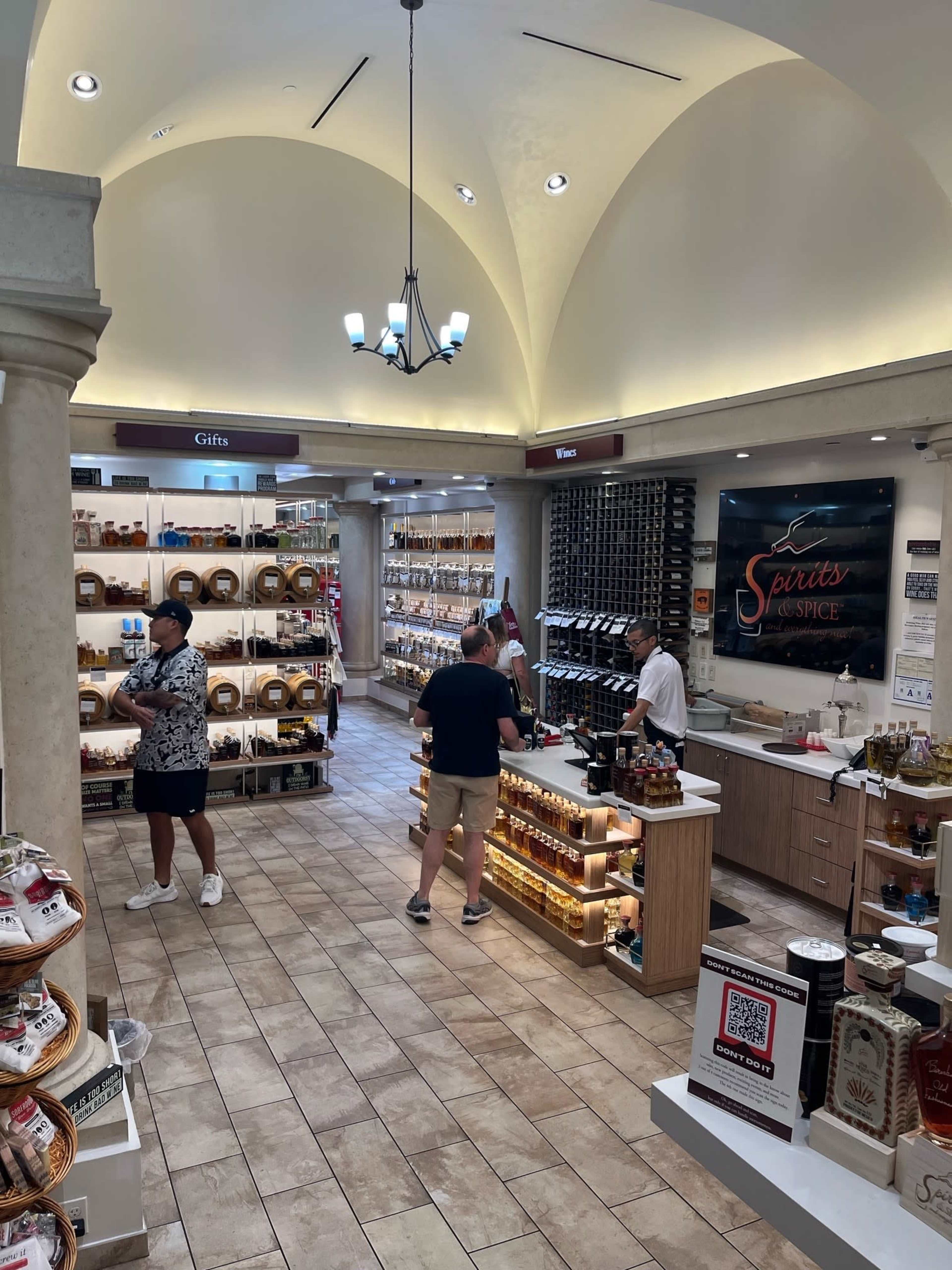 Storefront with Tasting Experience - Las Vegas Image in Paradise, LAS VEGAS, NV