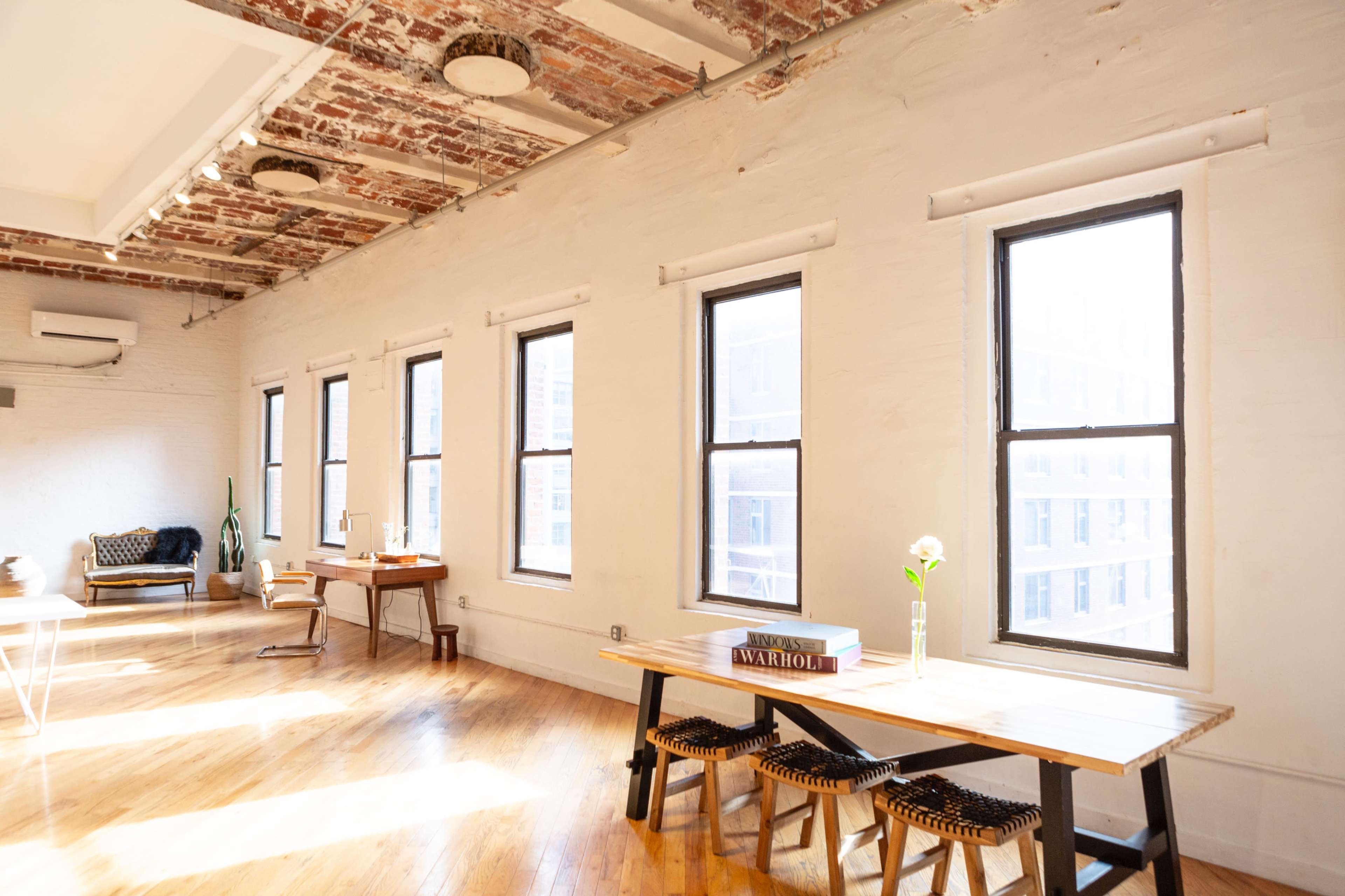 Dreamy Boho DUMBO Loft with Manhattan Bridge Views Image in Dumbo, Brooklyn, NY