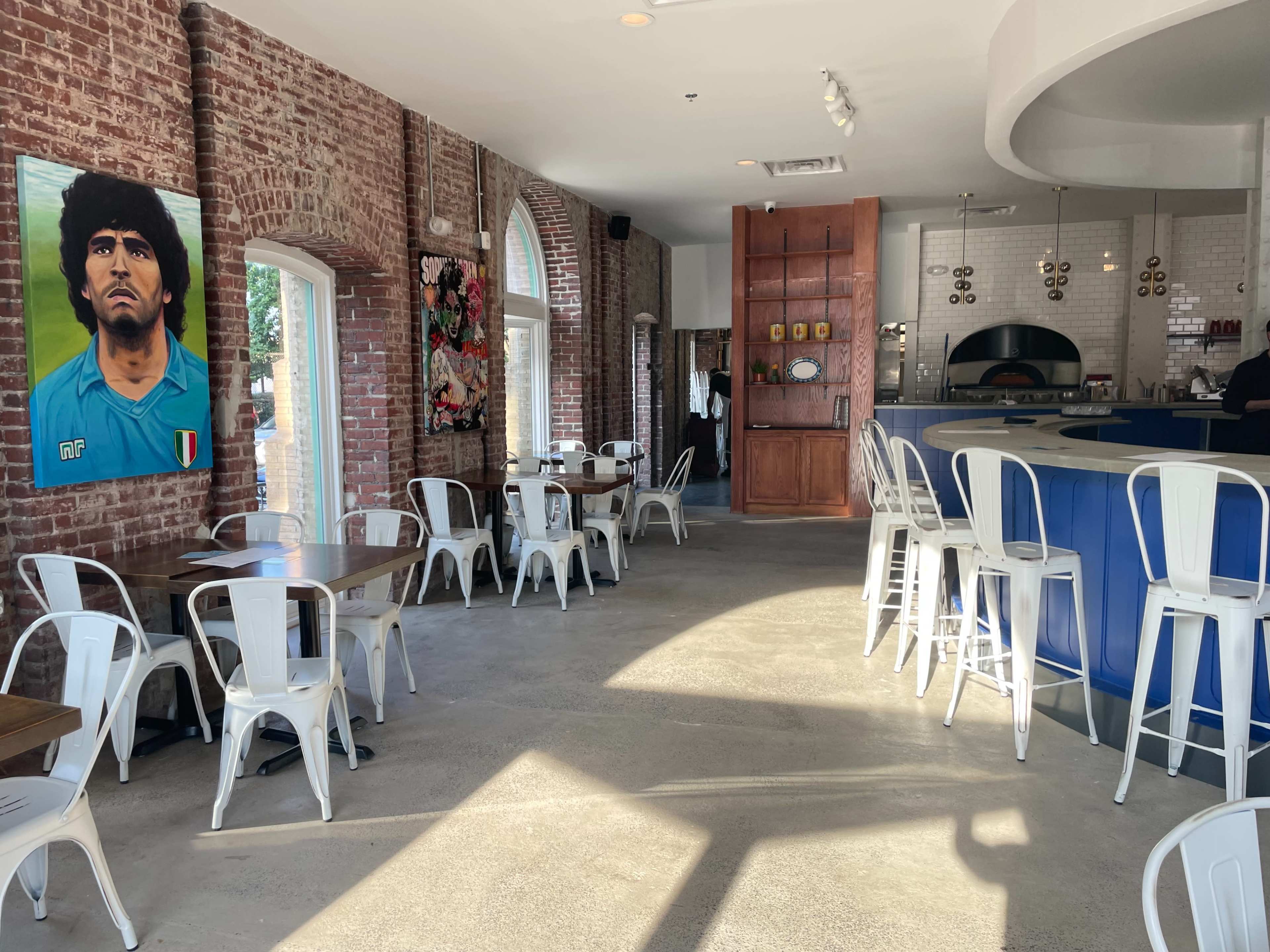 Bright & Lively Pizzeria with Large Circular Bar Image in North Philadelphia, Philadelphia, PA