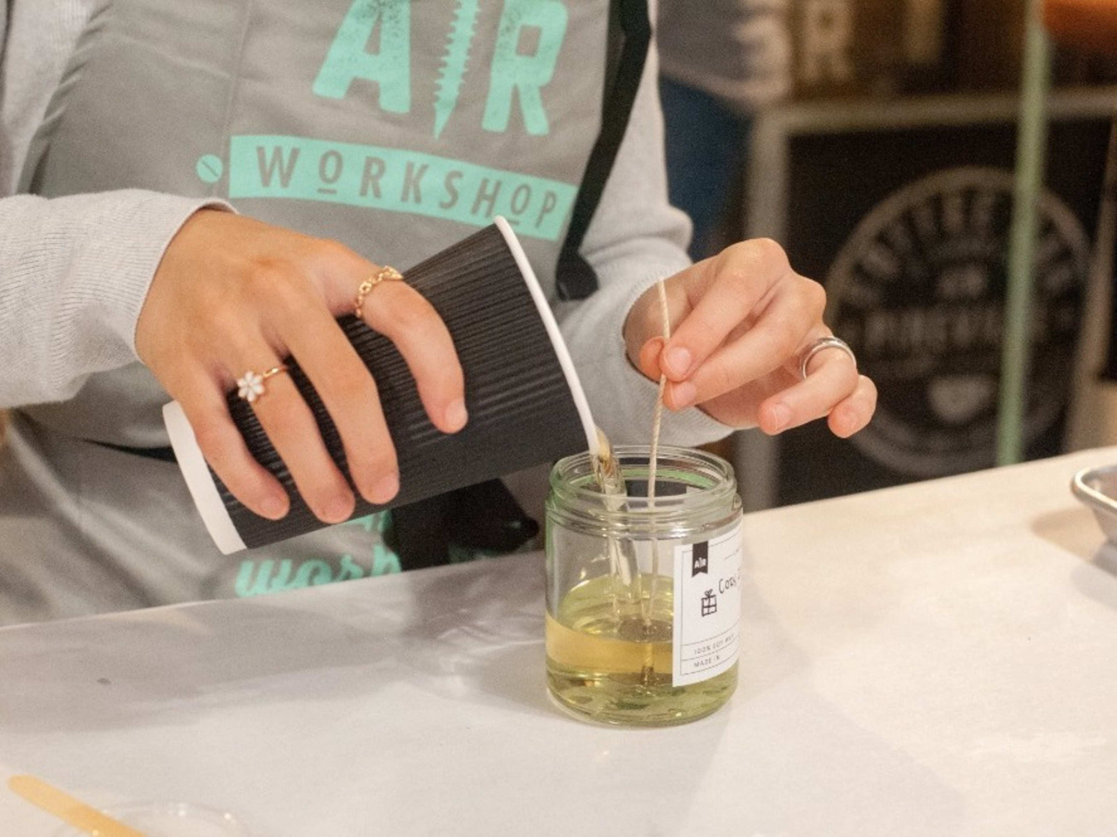Candle Pouring Workshop 