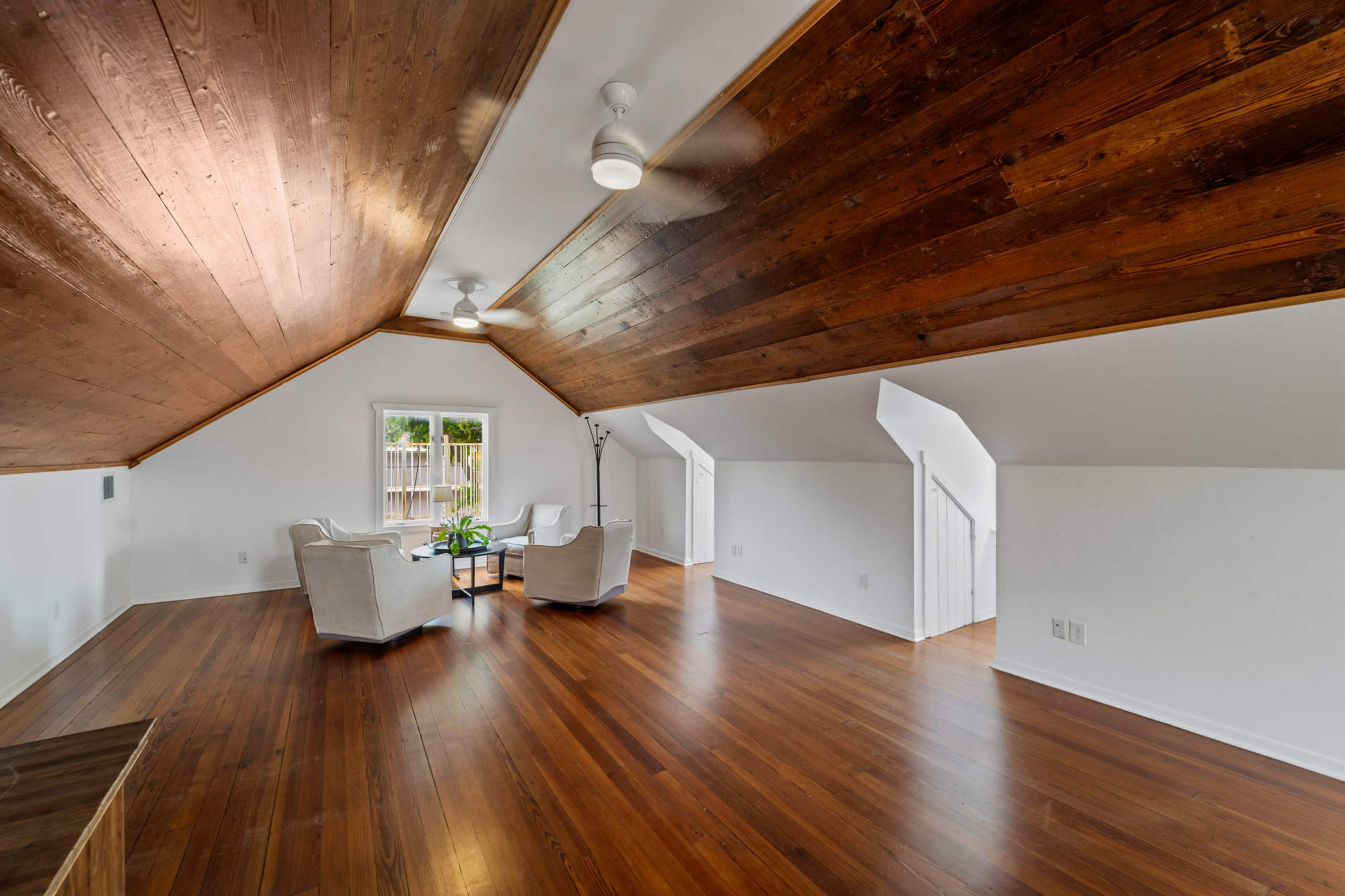 Eastside Gem - Interior + Exterior Spaces - Lots of Flexibility Image in Cherrywood, Austin, TX
