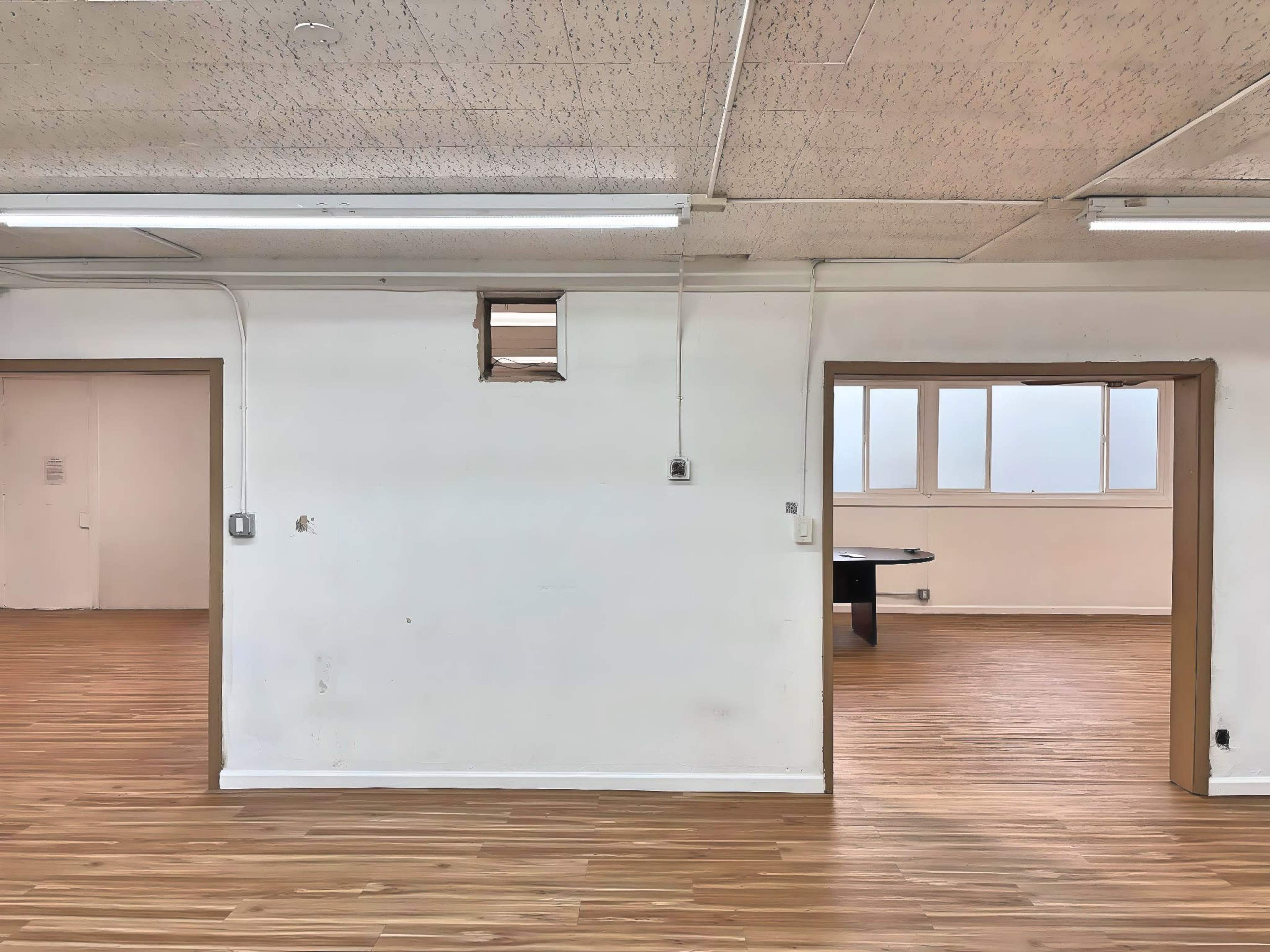 Banquet Hall on Carson Street w Parking and Full Kitchen/ Excellent Photography or Production Space Image in Carson, Carson, CA