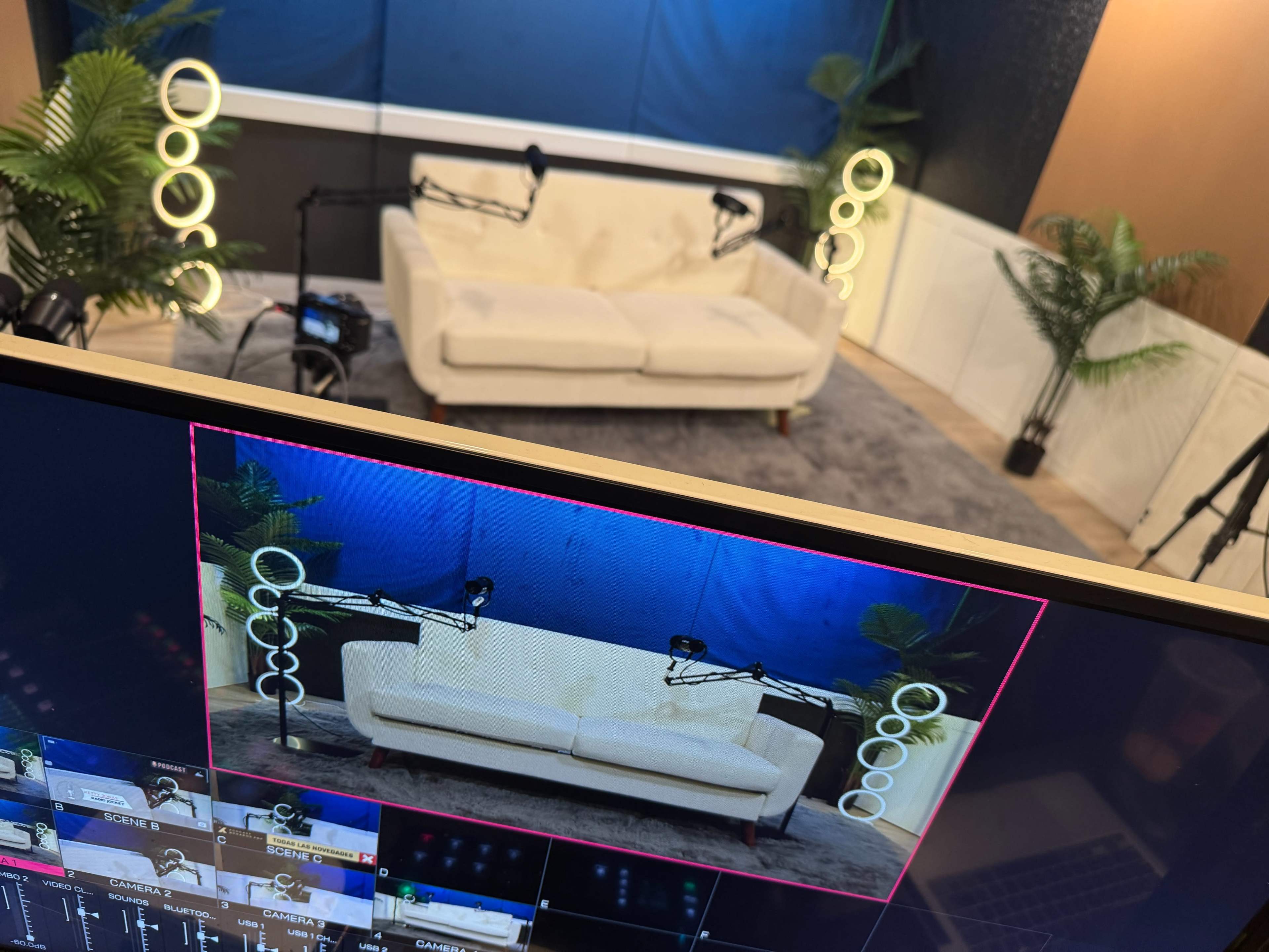 🎙️ Creative Podcast + Video Studio w/ Cameras, Mics, & Lighting in Union City, NJ Image in Union City, Union City, NJ