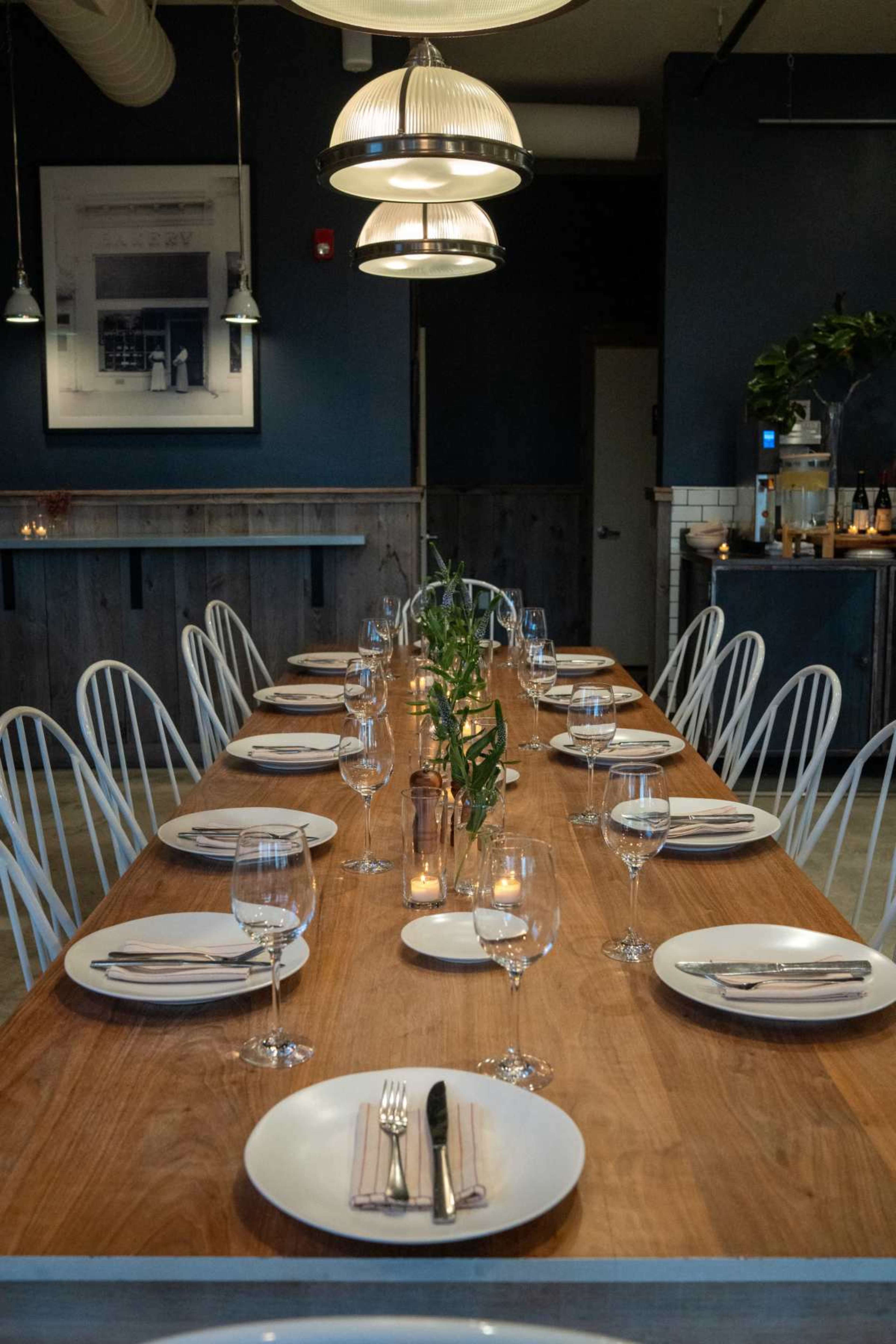 Heart of Healdsburg, full restaurant, event space Image in , Healdsburg, CA