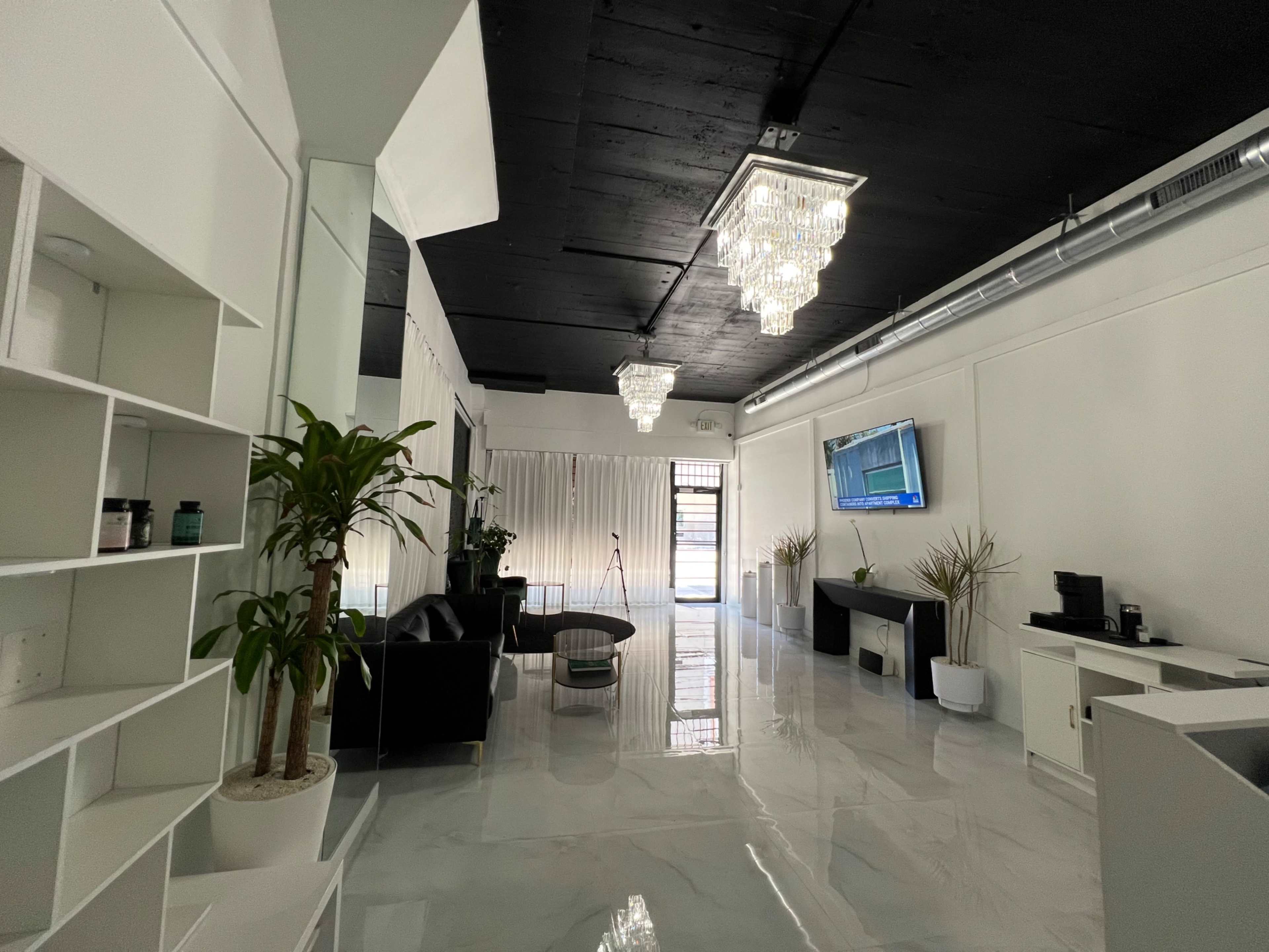 Midtown Modern Luxury with Calming Elegance Image in Edgewater, miami, FL