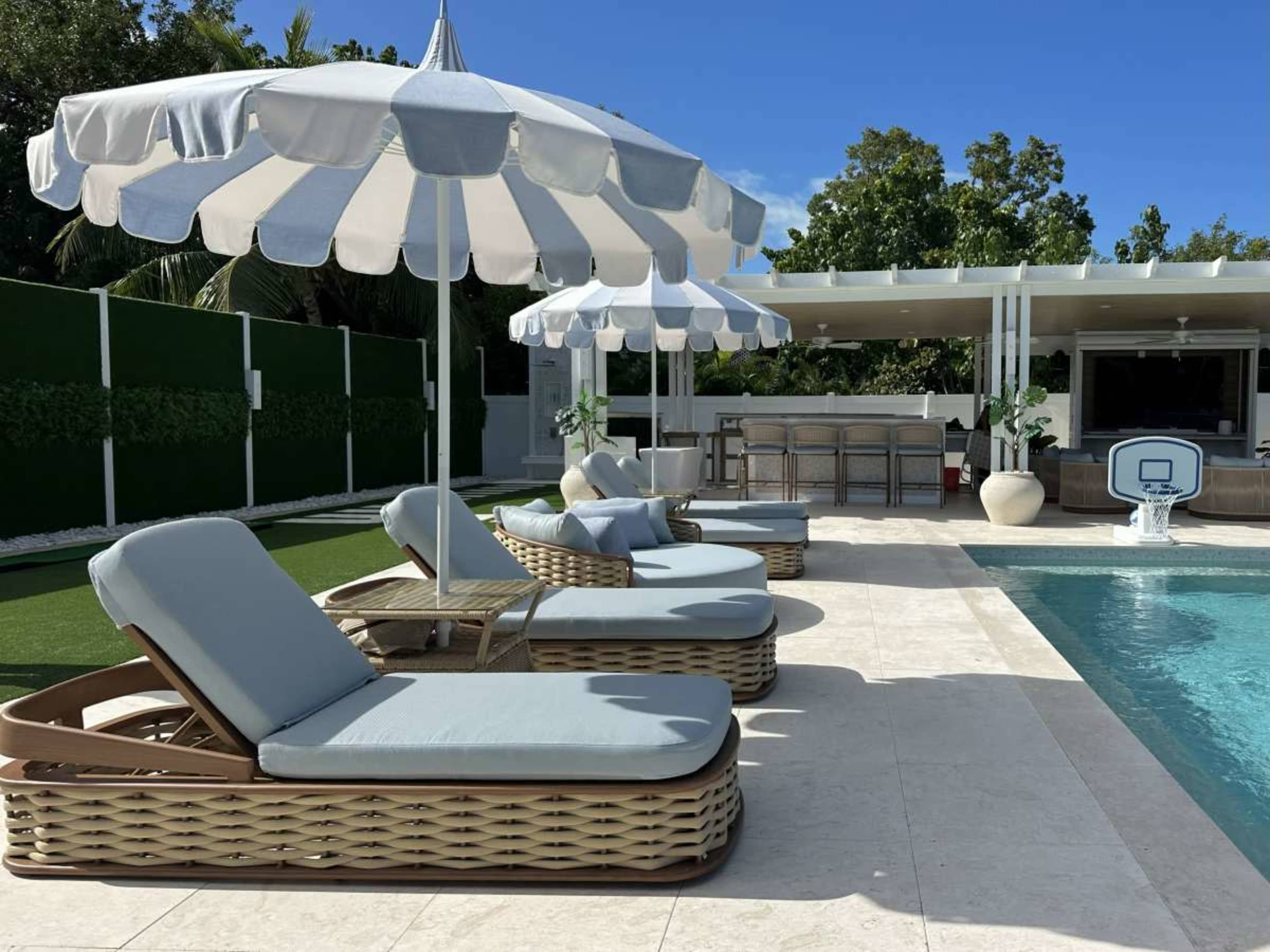 CASA AZUL: Exclusive Ultra-Luxury Waterfront Paradise in KEY LARGO, FL Image in Key Largo, Key Largo, FL