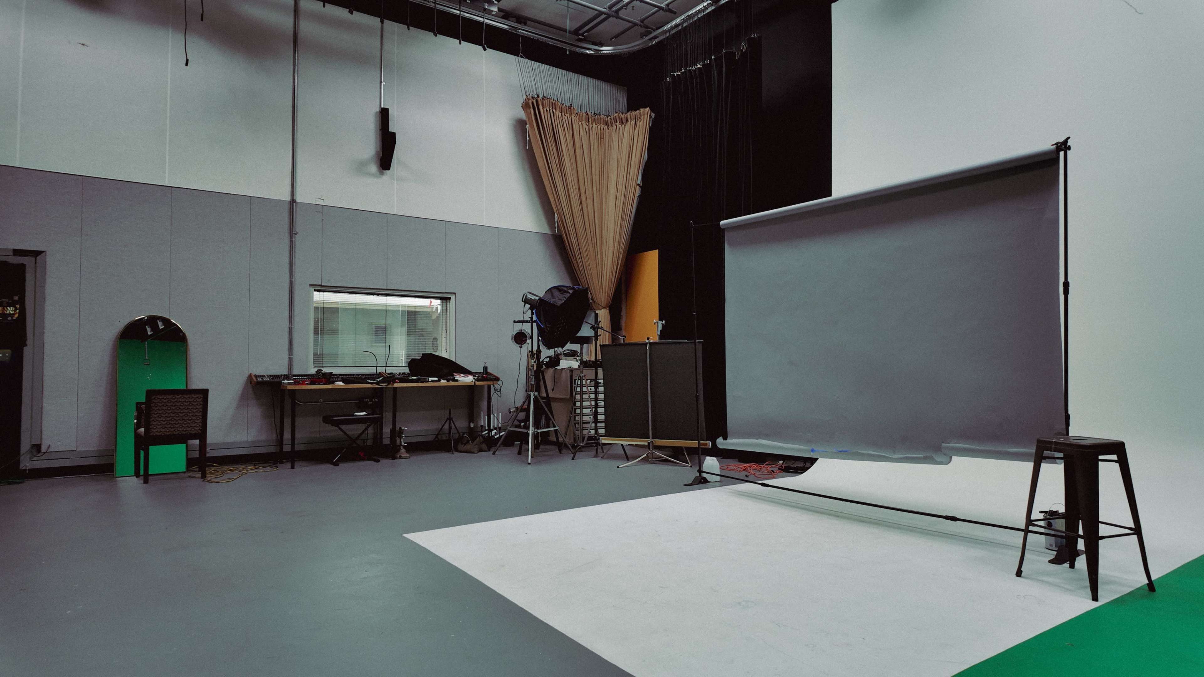 Modern Multi-Use Photo & Video Studio Image in Wilmington, Wilmington, DE