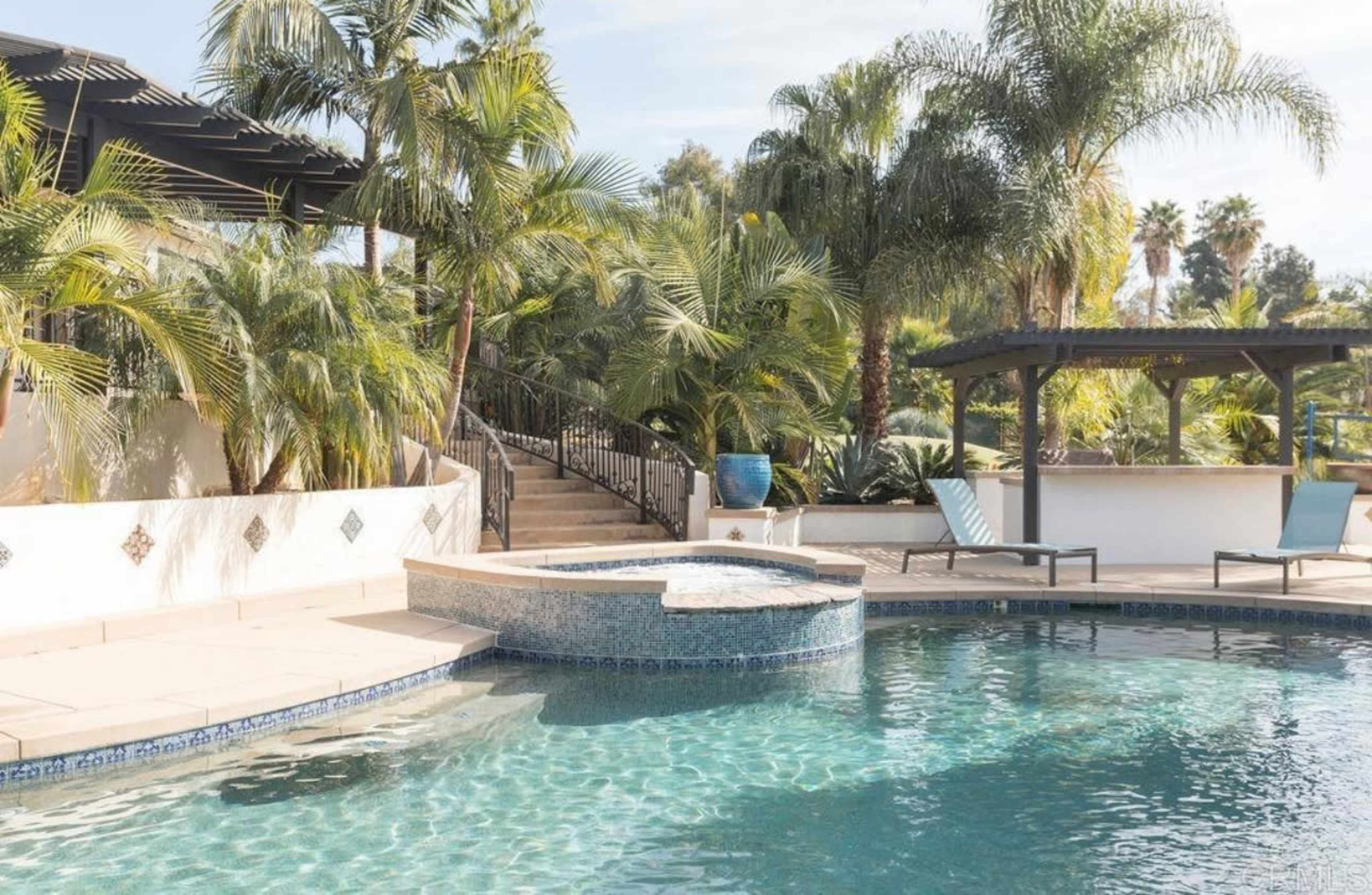 Resort Living at Home: Golf, Pickleball & more Image in , vista, CA